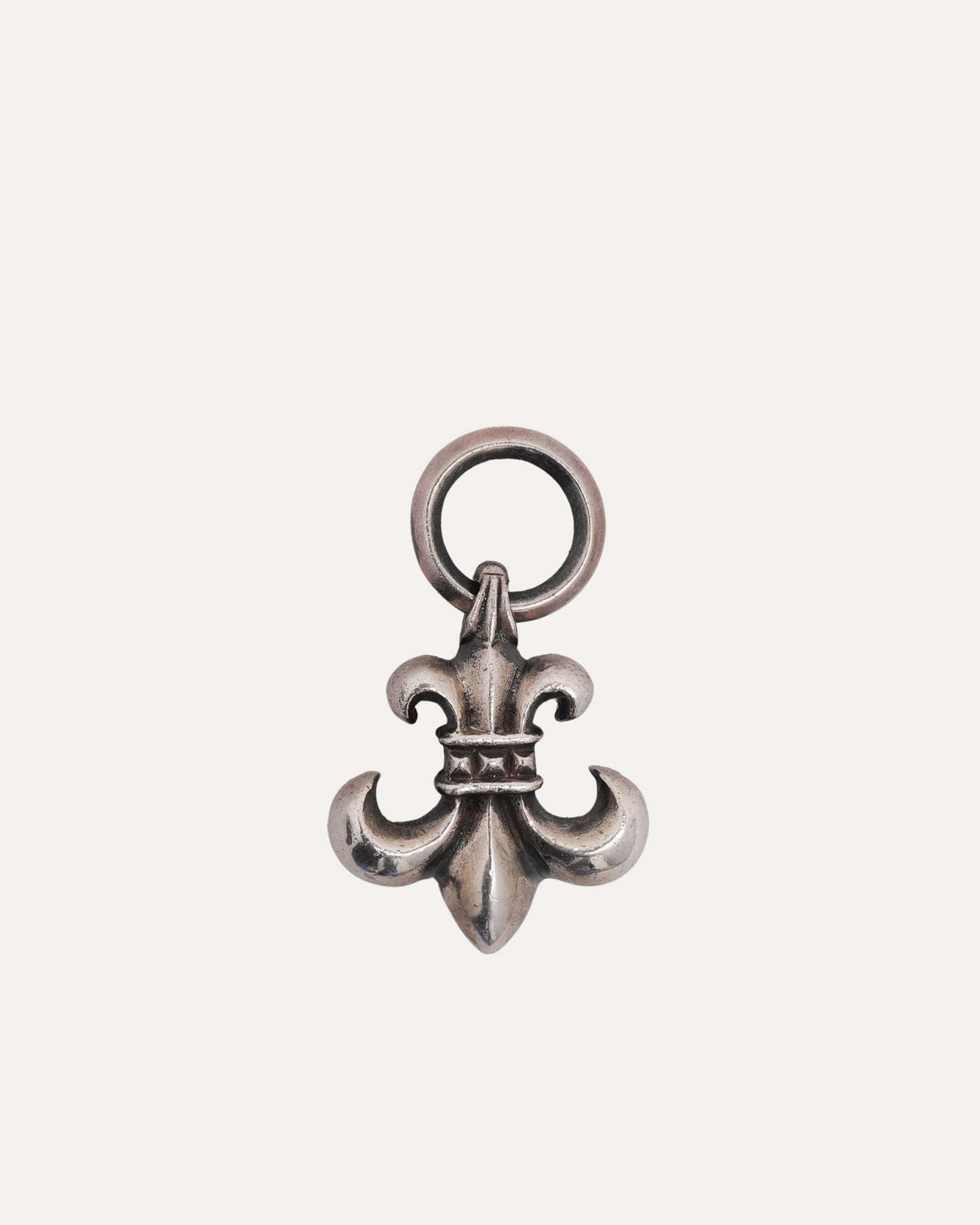 Diamond Fleur Pendant