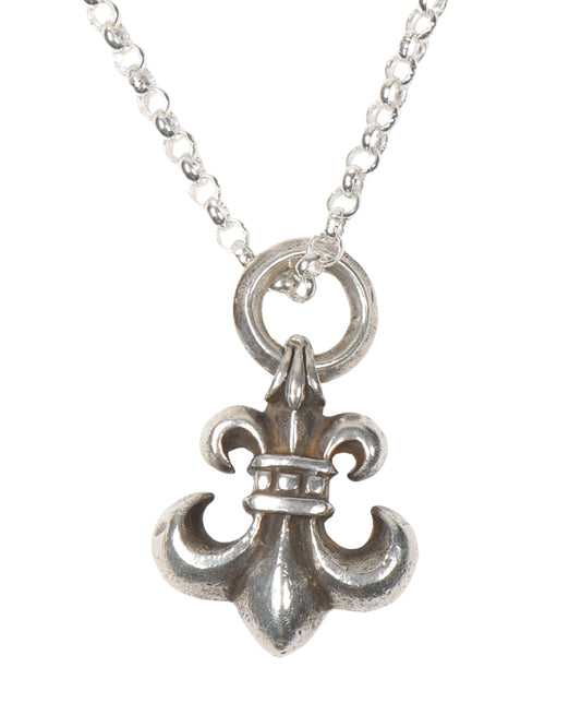 Fleur De Lis Pendant w/ Chain