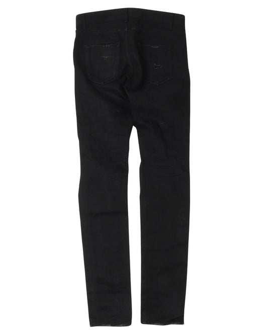 D02 Distressed Jeans