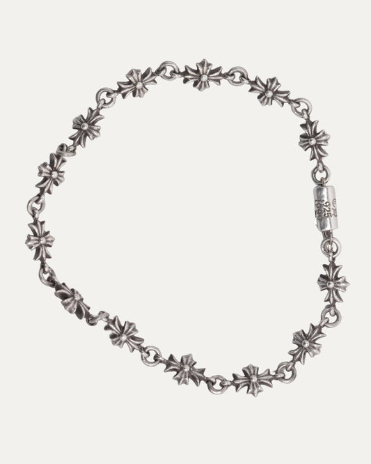 Tiny E Bracelet