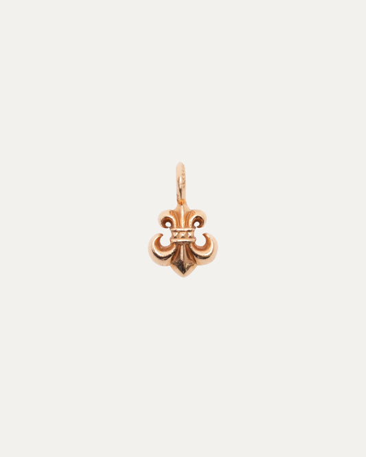 Gold Fleur Pendant