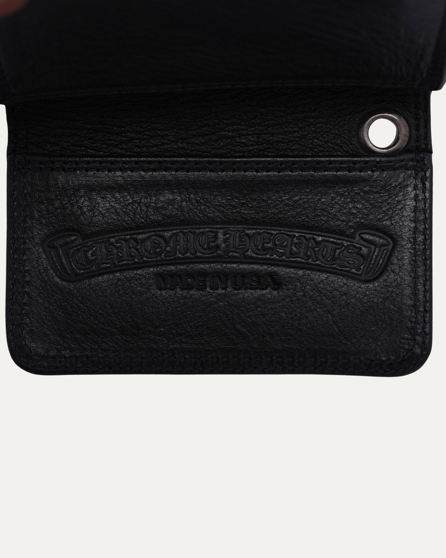 Bifold Card Case with Grommet