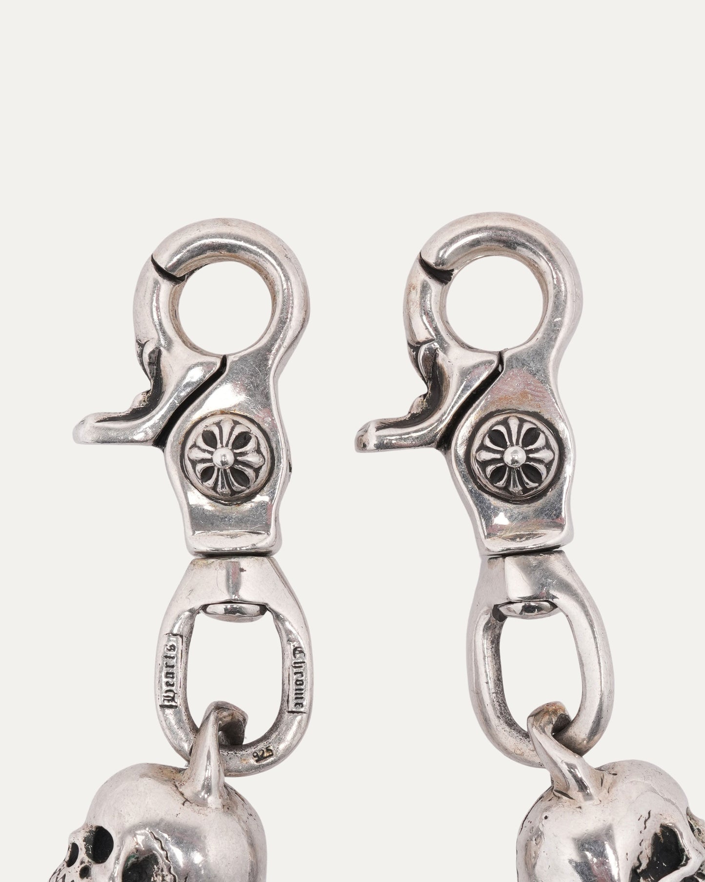 Foti Delphino Wallet Chain