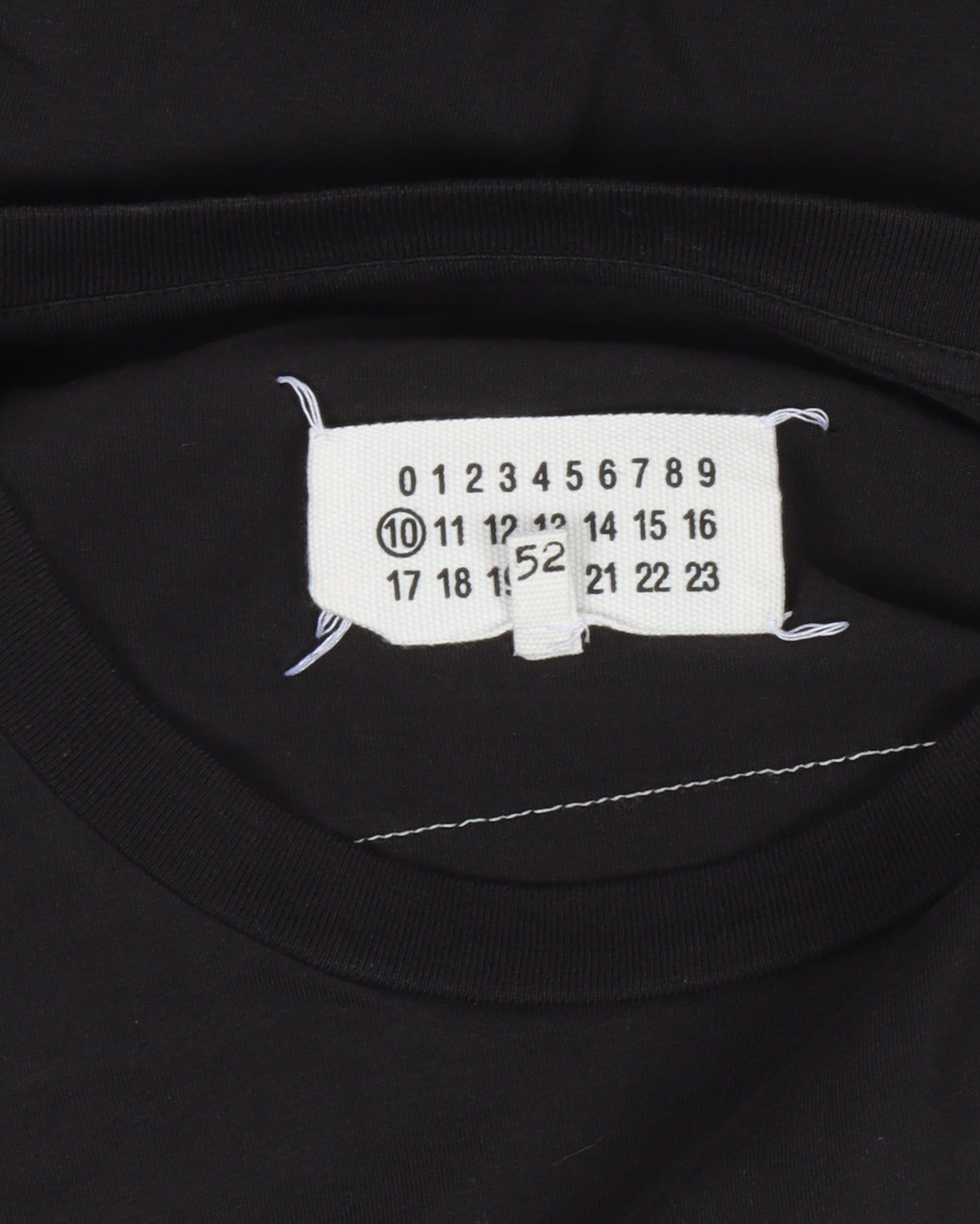 Paris 75011 T-Shirt