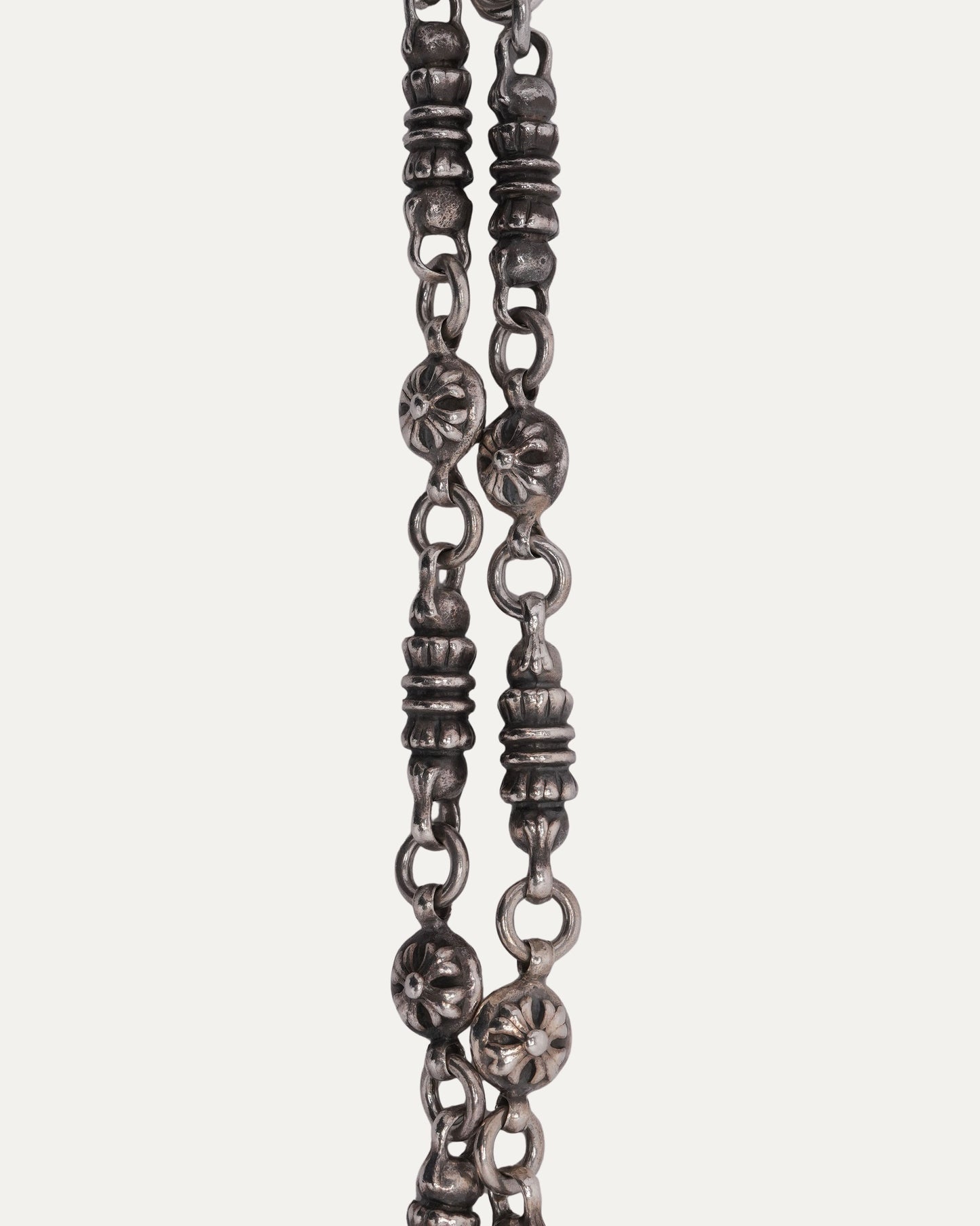 Plus Ball and Barrel Link Wallet Chain