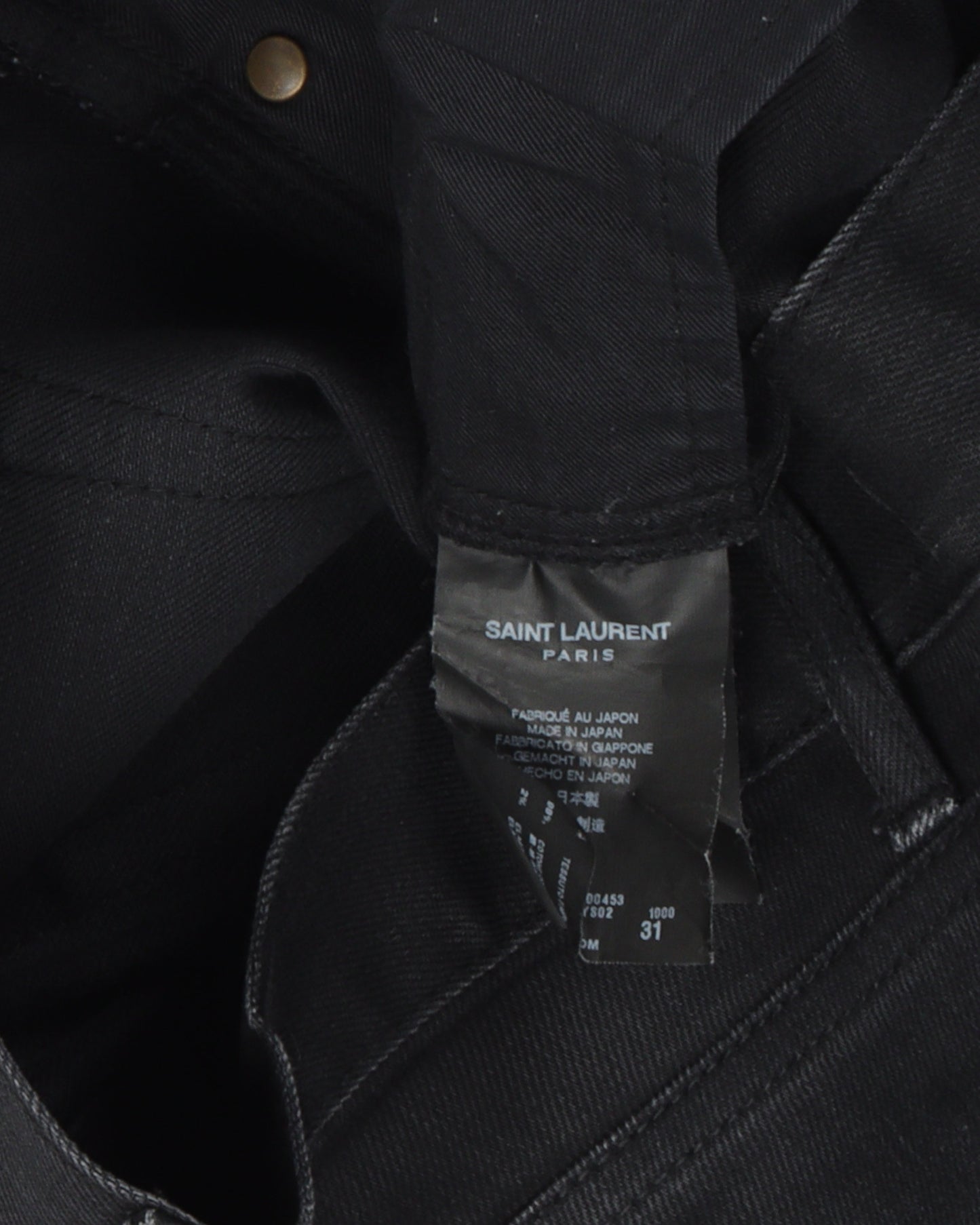 D02 Jeans