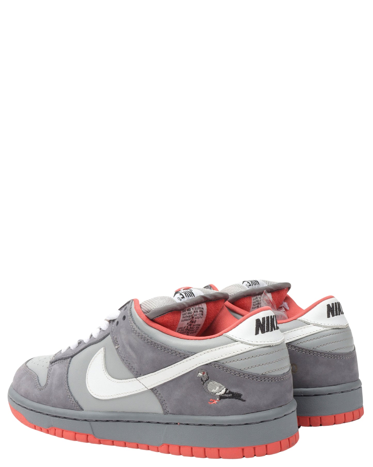SB Dunk Low 'Pigeon' Friend & Family