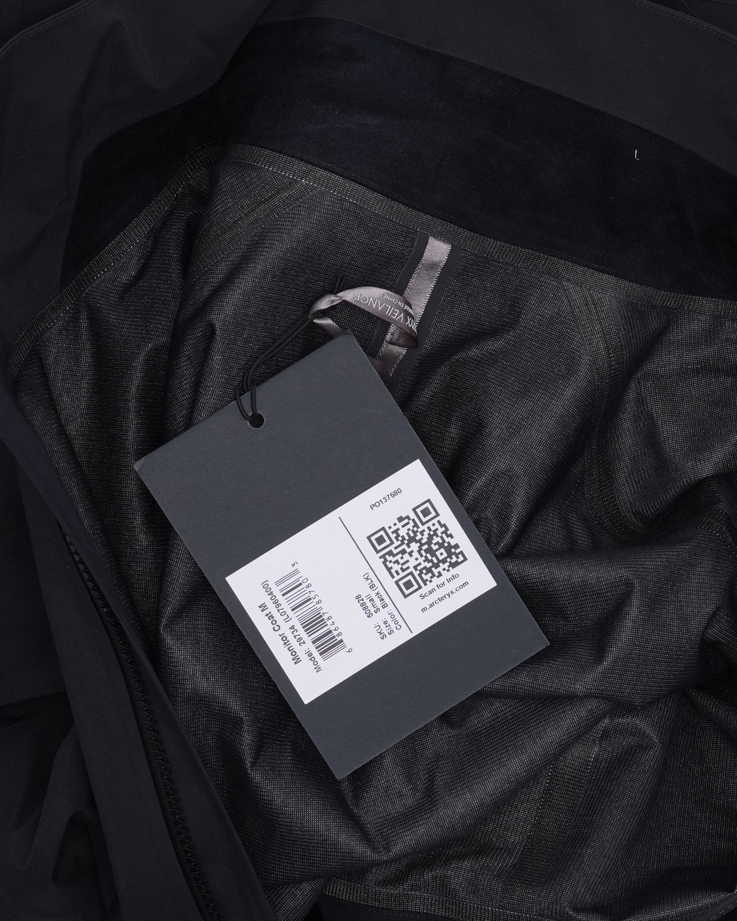 Veilance Monitor Coat