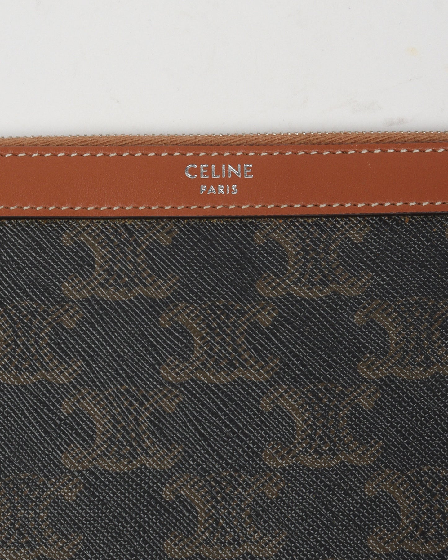 Leather Zipper Wallet