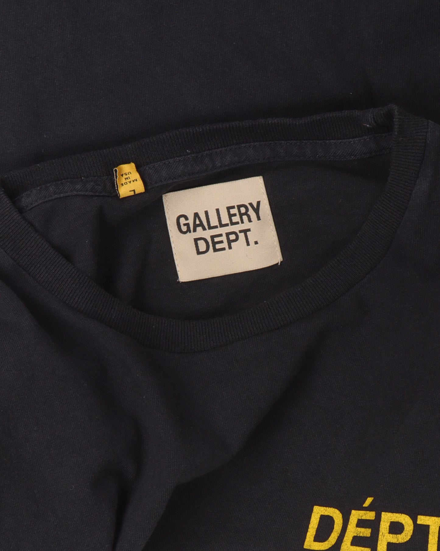 "Dept. de la Galerie" T-Shirt