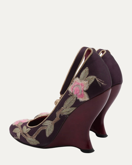 Tom Ford Era FW 2004 Embroidered Chinoiserie Heels