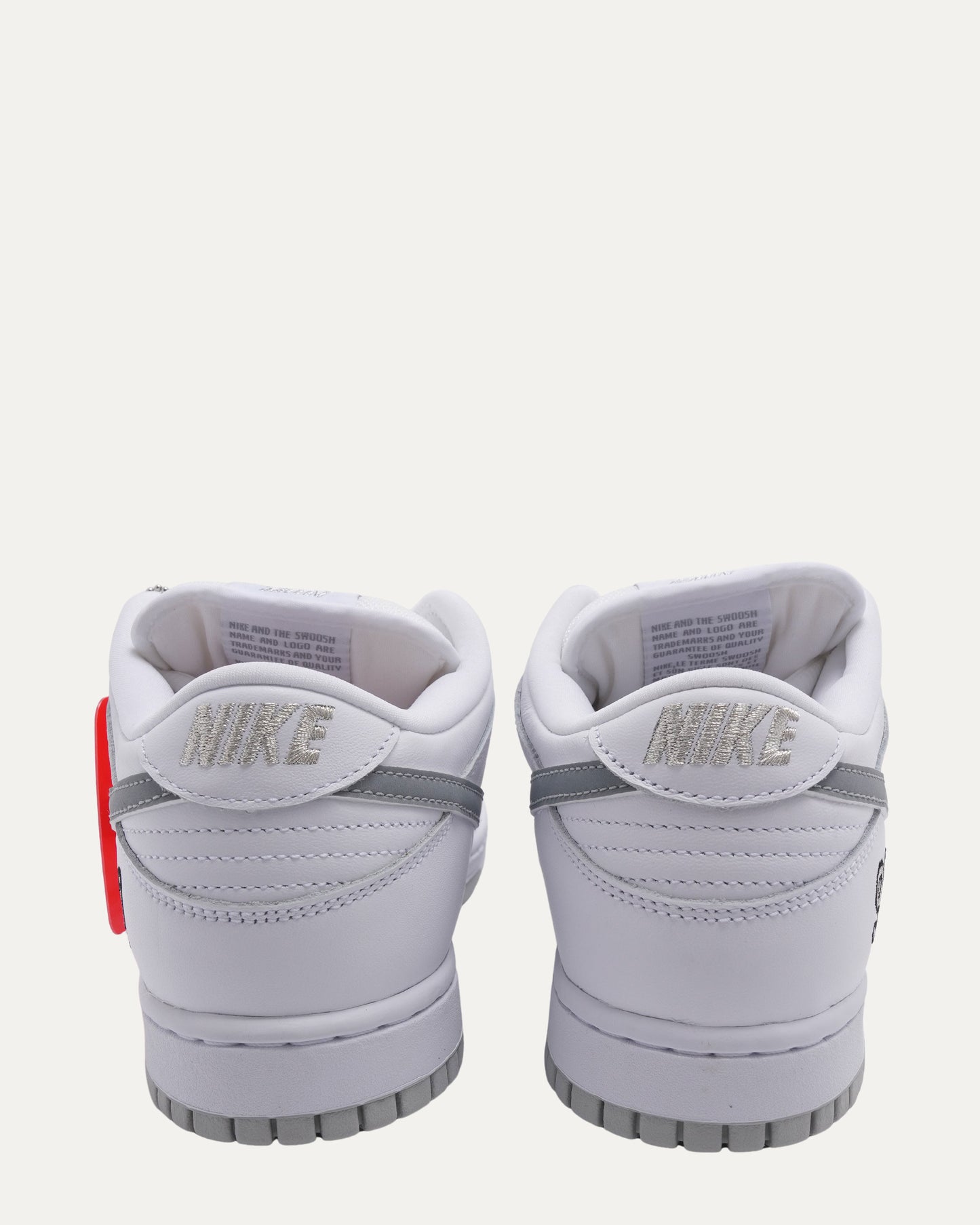 Nike Dunk Low SB 'White Metallic Silver'