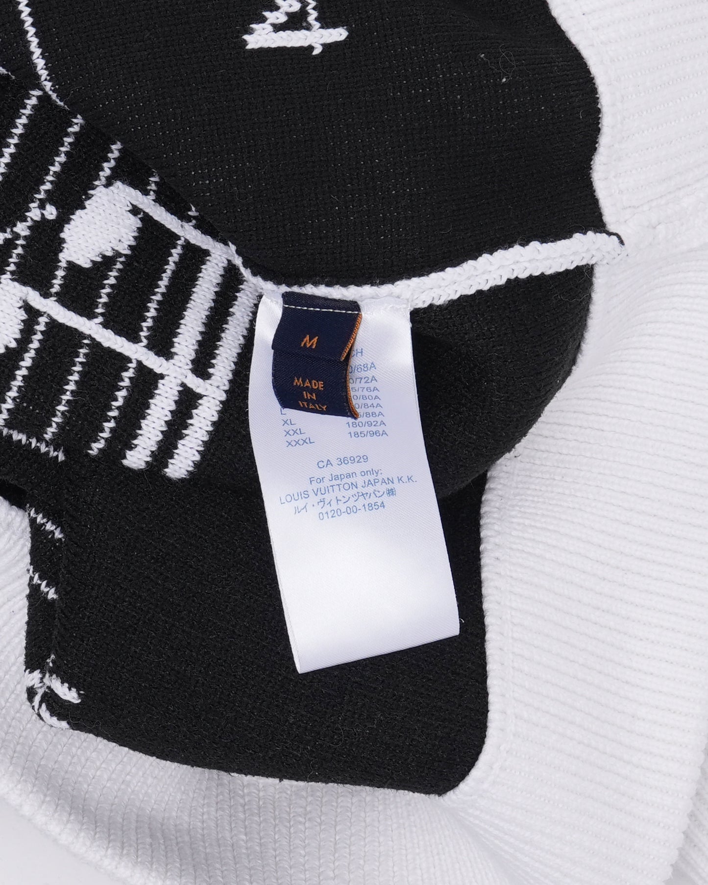 Japan Exclusive Music Note Intarsia Knit Sweater