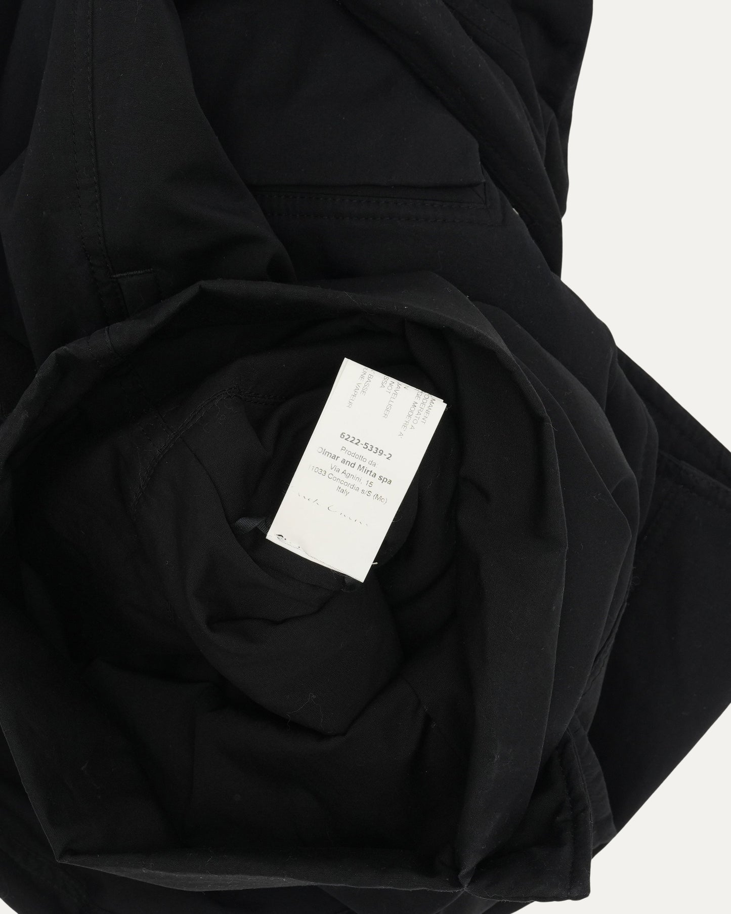FW15 SPHINX Jumbo Hooded Sleeve Bag