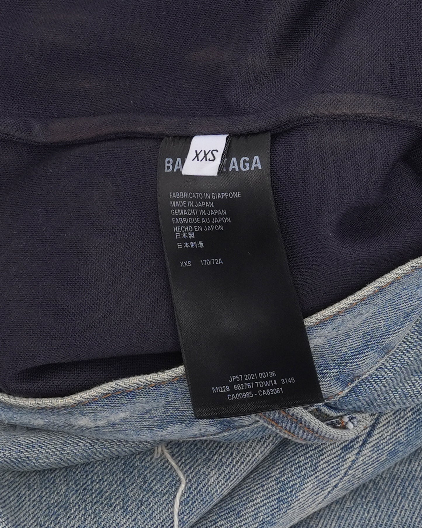 FW21 Destroyed Denim