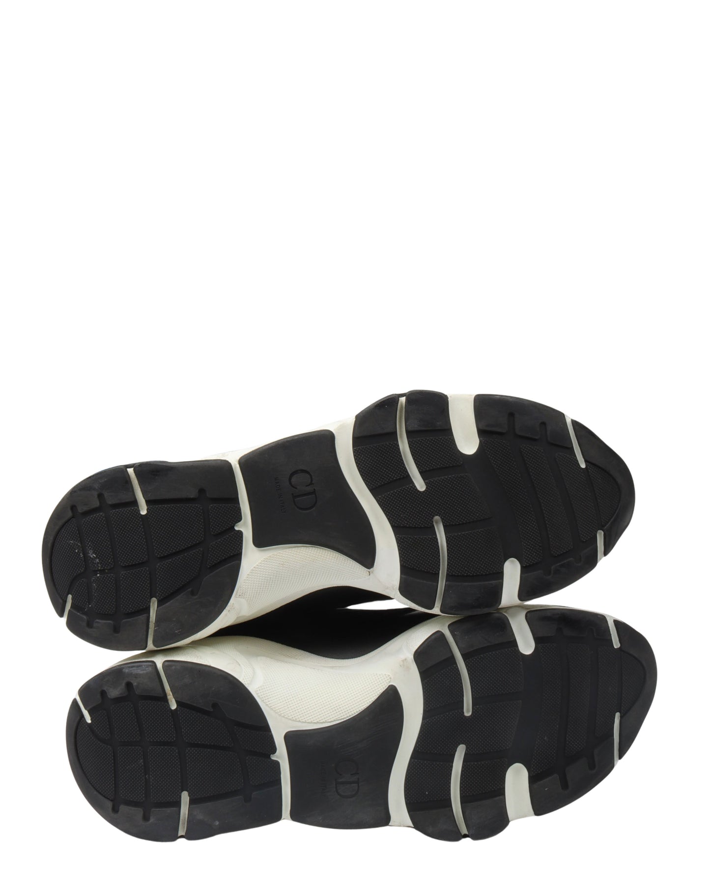 B22 Sneakers