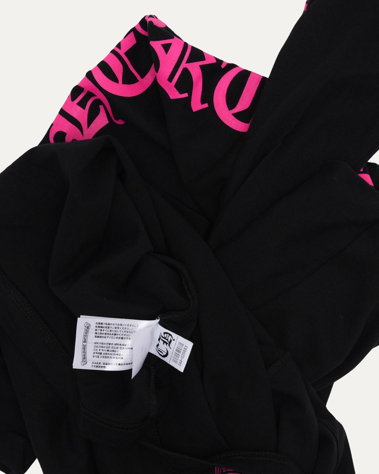 Neck Logo Long Sleeve Pocket T-Shirt