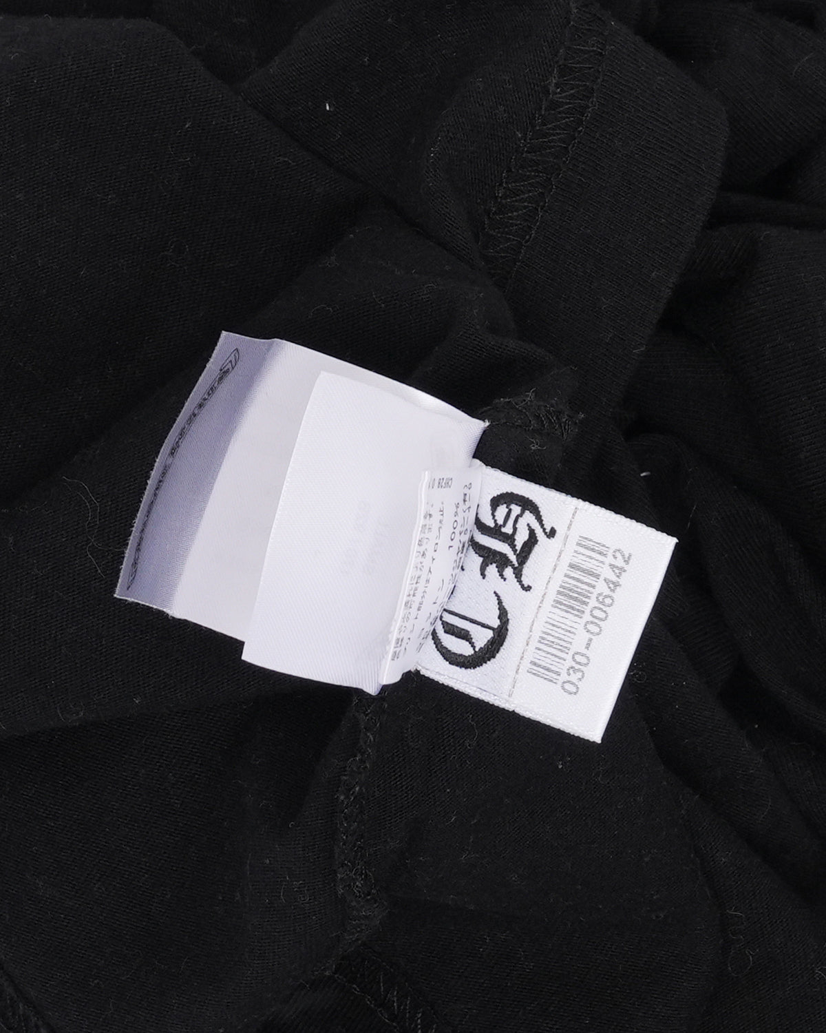 Neck Logo Pocket T-Shirt