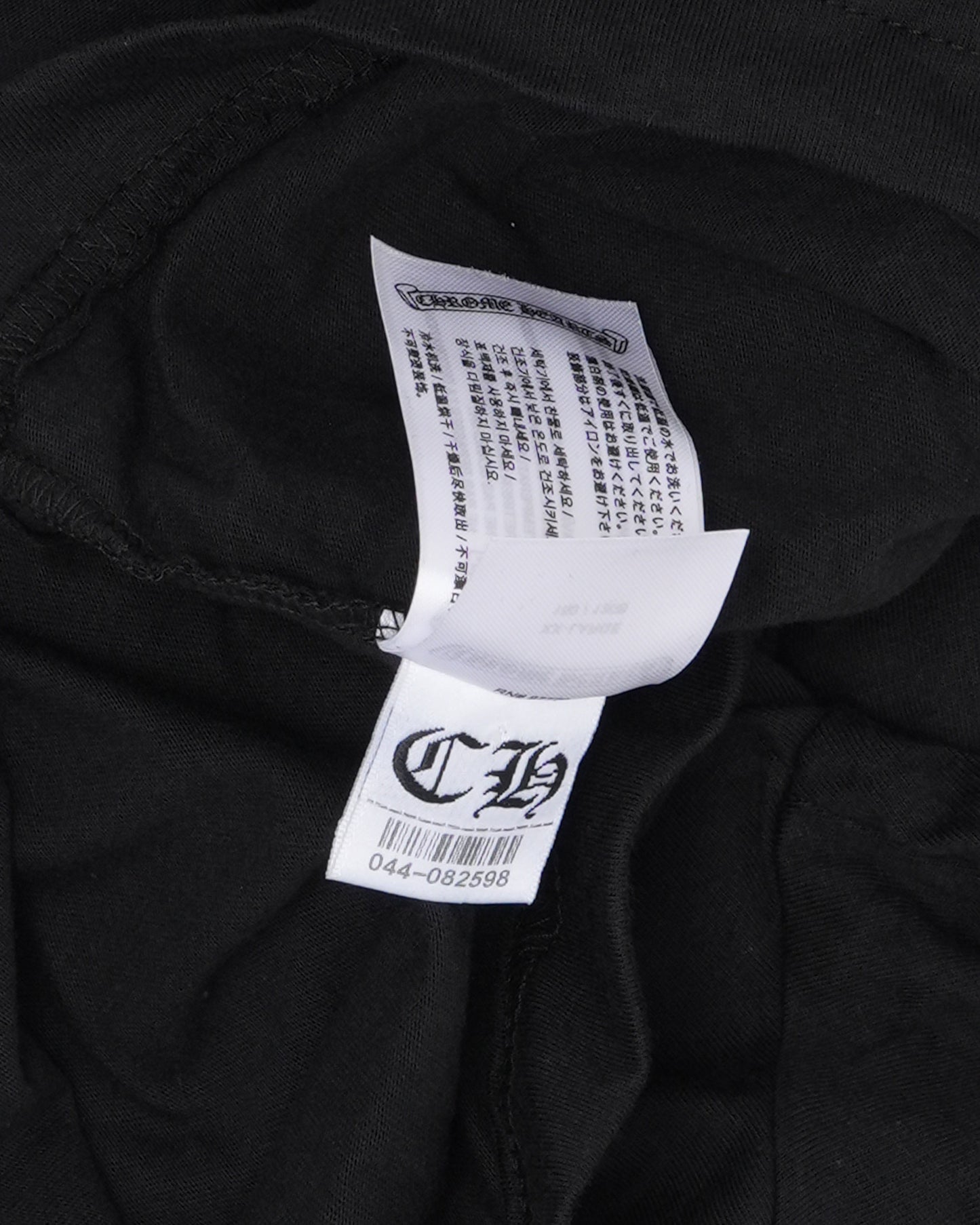 Neck Logo Long Sleeve Pocket T-Shirt