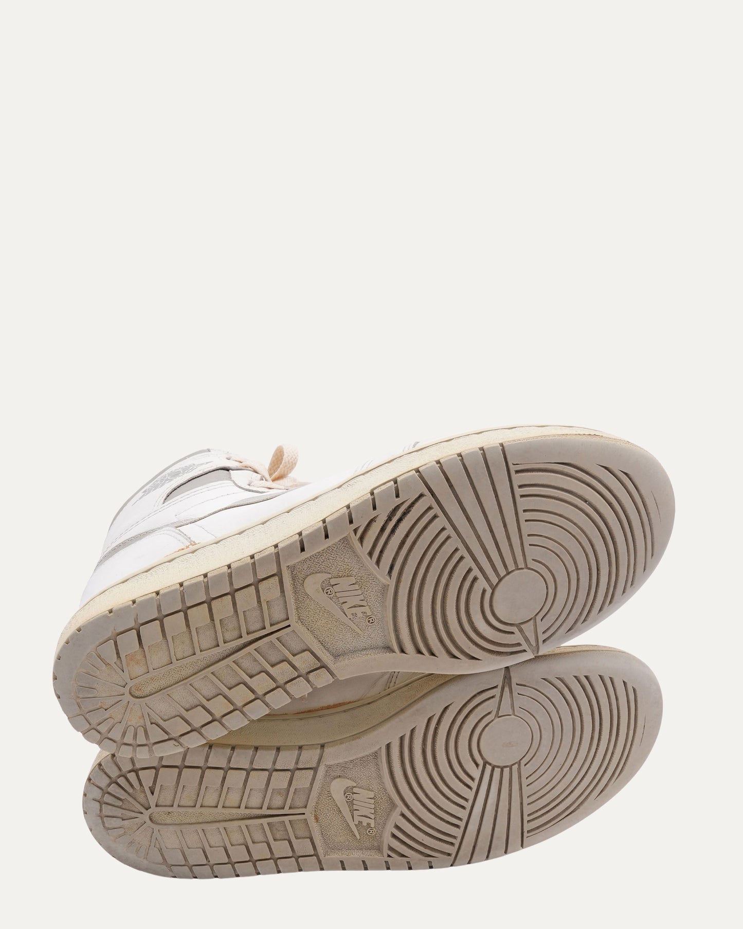 Nike Air Jordan 1 Neutral Grey '85
