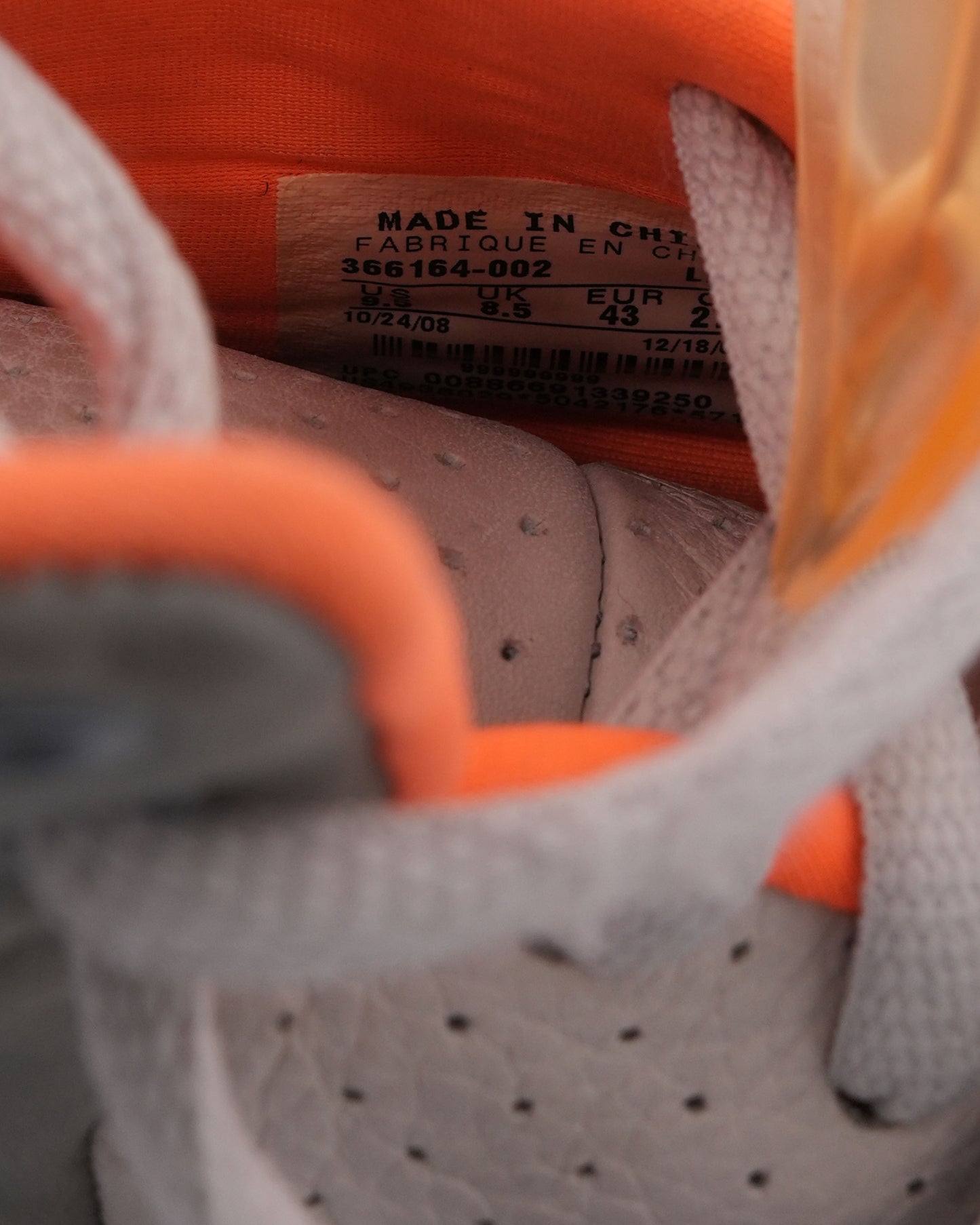 Air Yeezy 1 'Zen Grey' Promotional Sneaker