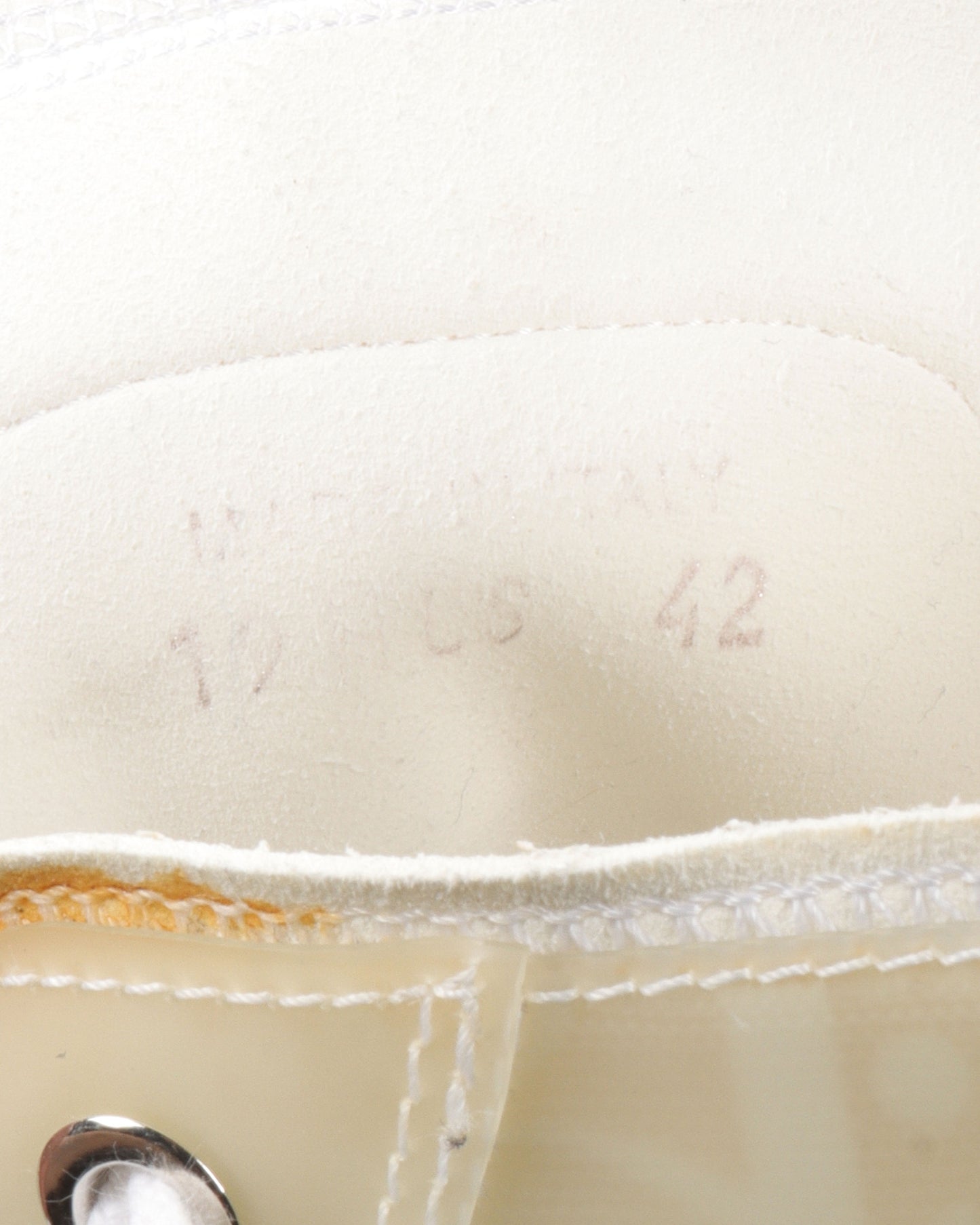 B23 High-Top Sneakers