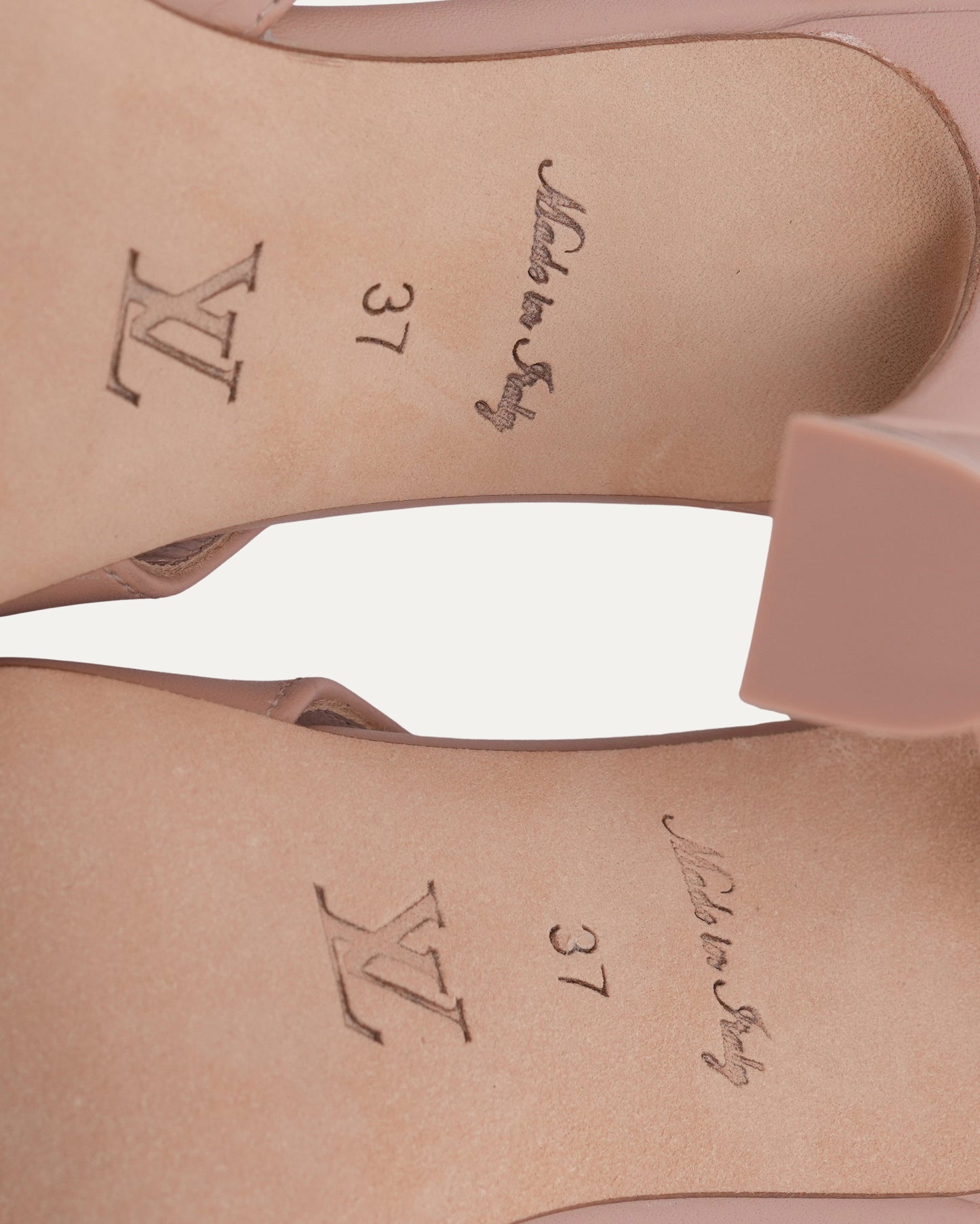 Archlight Slingback Pump