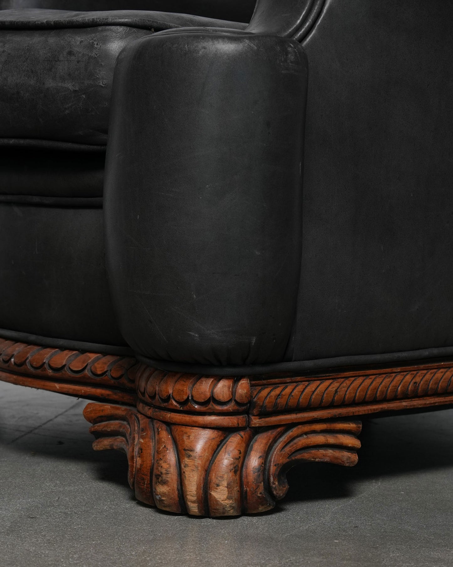 Leather Lounge Chair