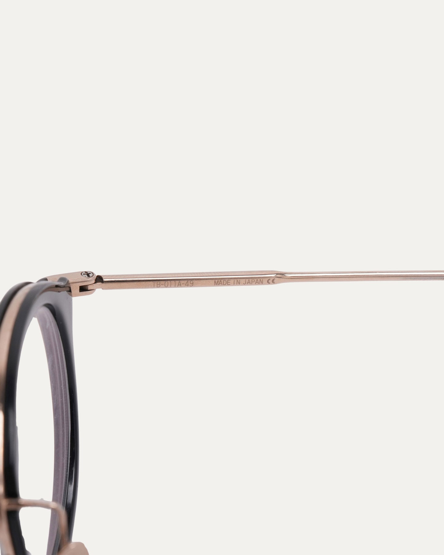 TB011A49 Eyeglasses