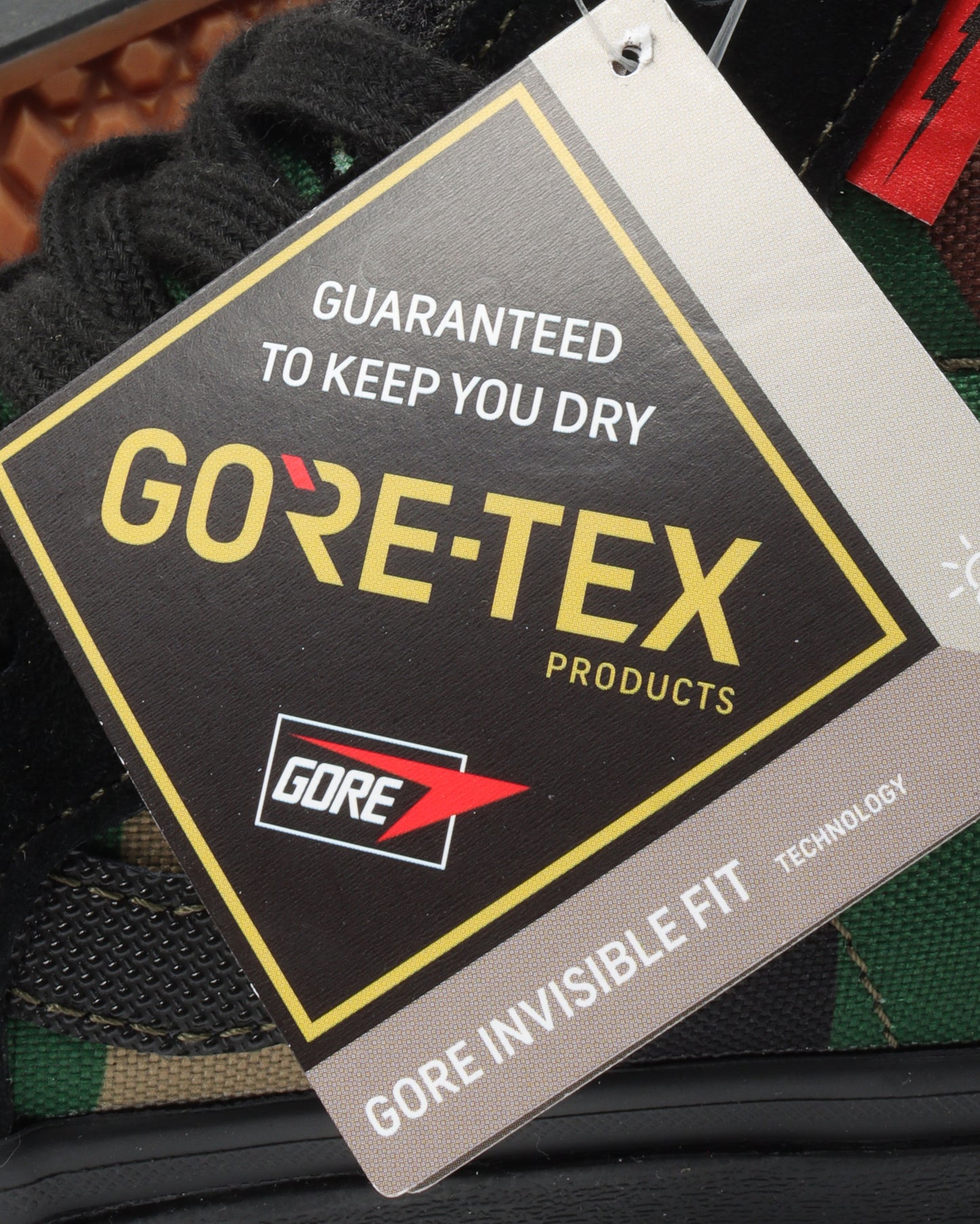 DEFCON Sk8-Hi Notchback GORE-TEX