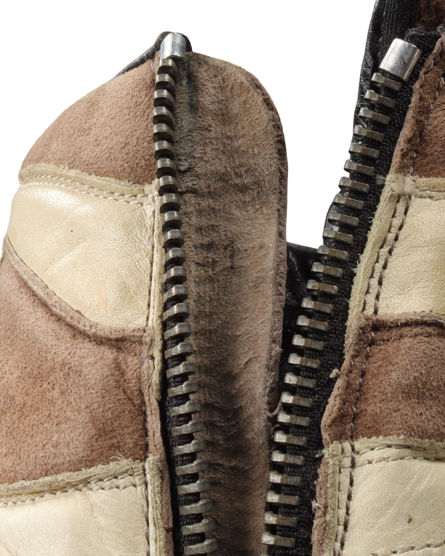 Dust Dunks