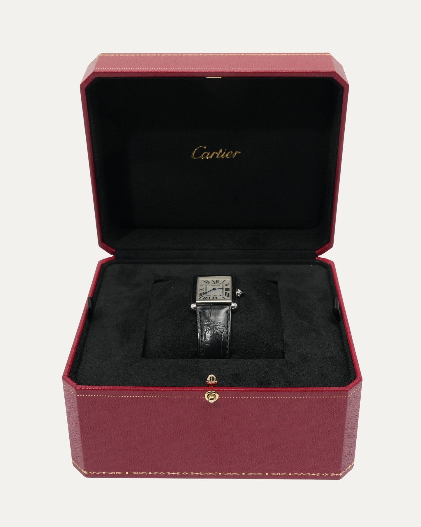 33mm Alligator Strap Tank Must Watch