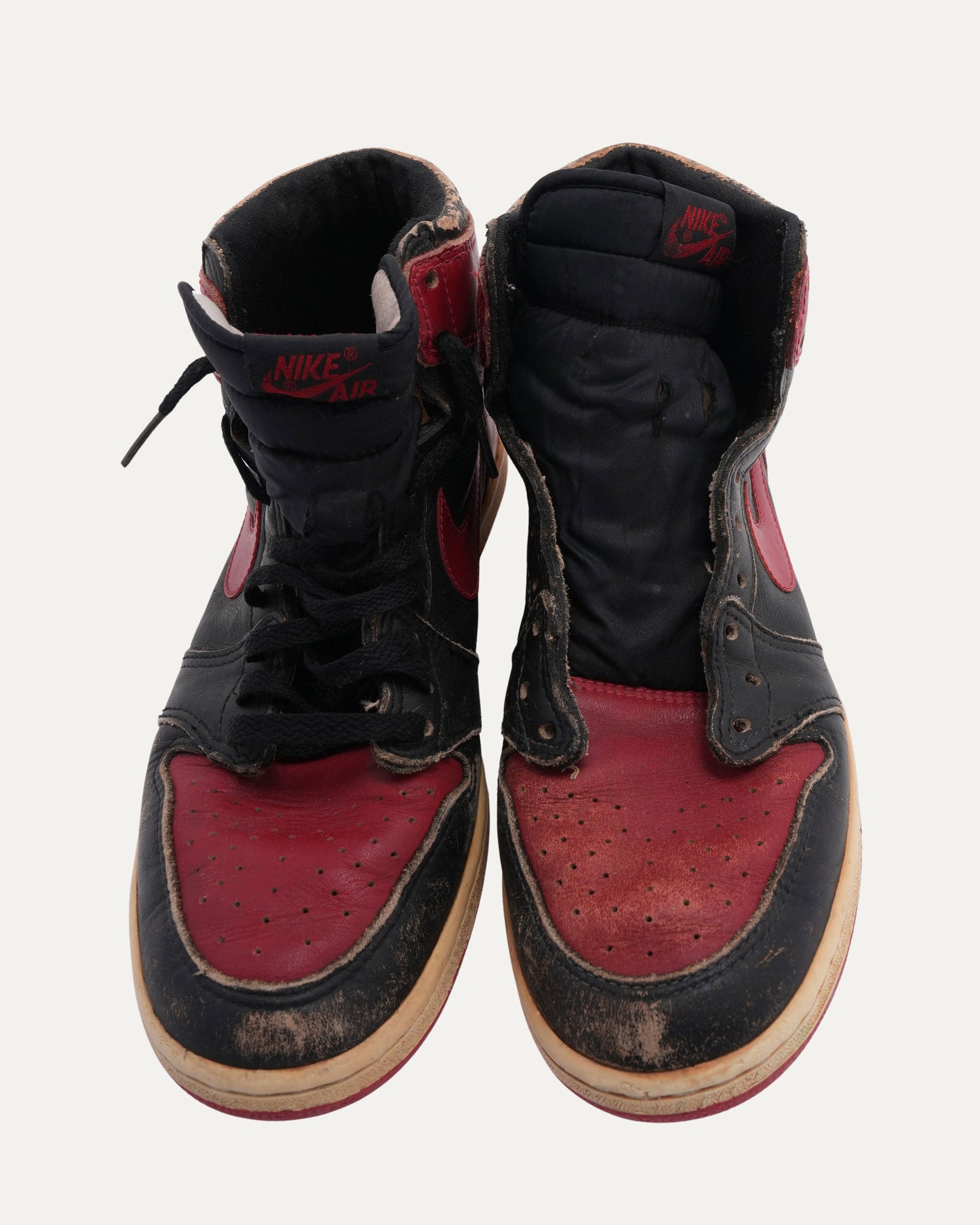 Air Jordan 1 Bred '85 Sneakers