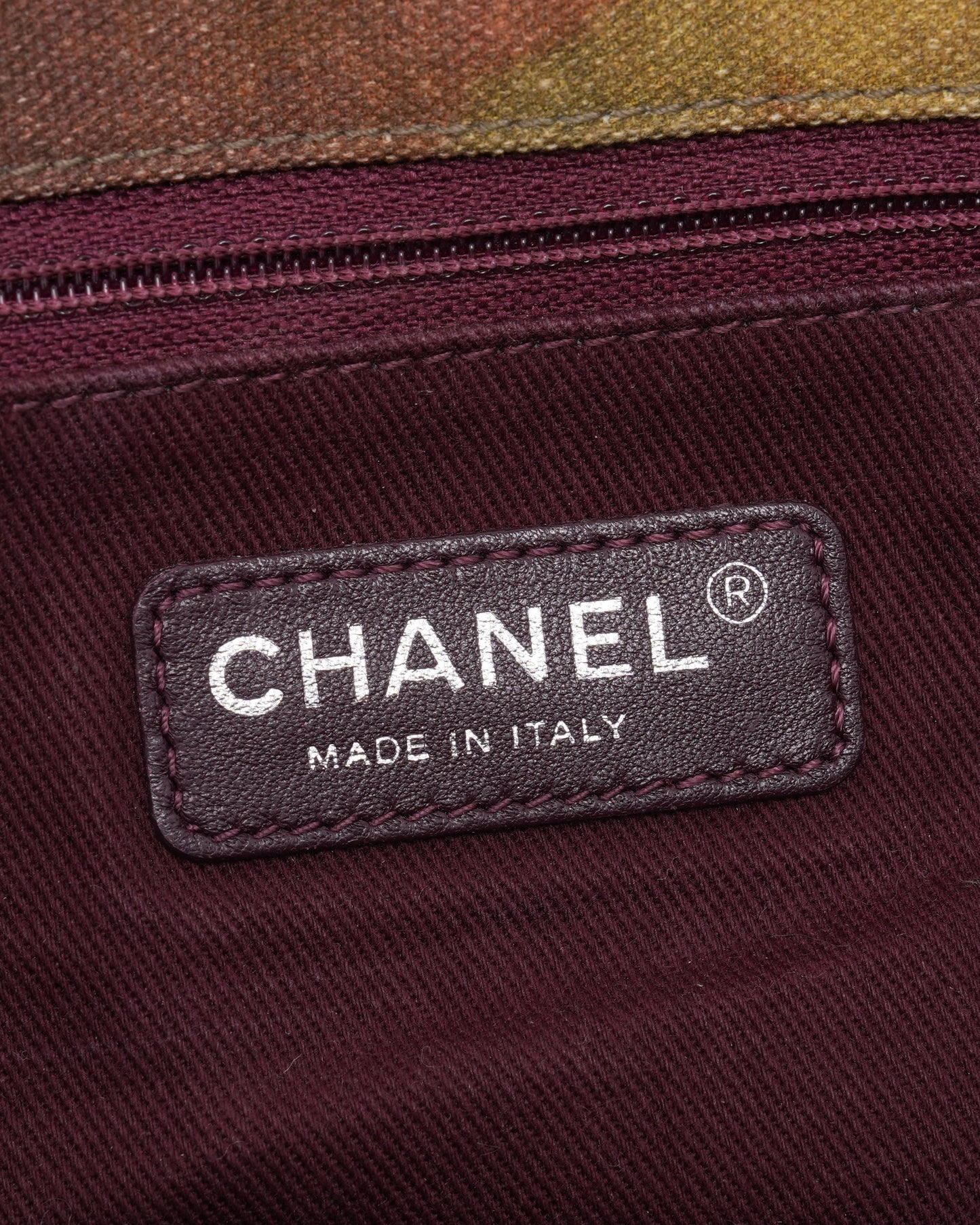 Washed Toile Graffiti On The Pavements Large Messenger Bag