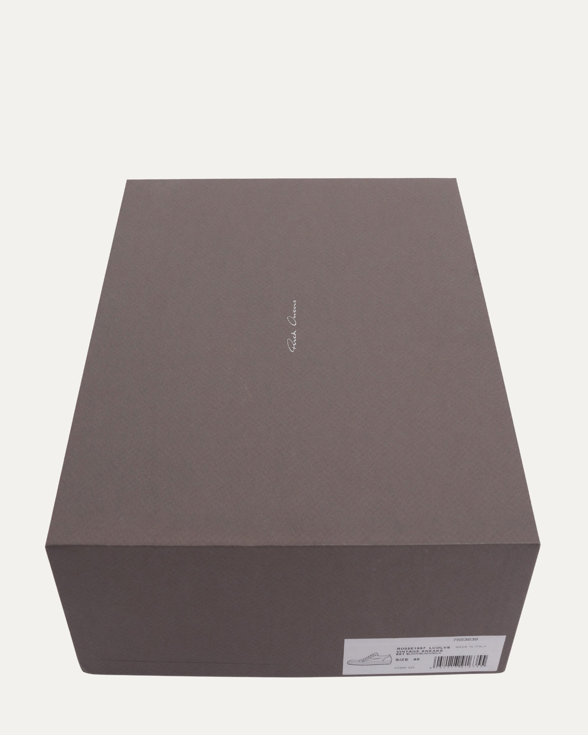 LN-CC Exclusive Vintage Sneakers