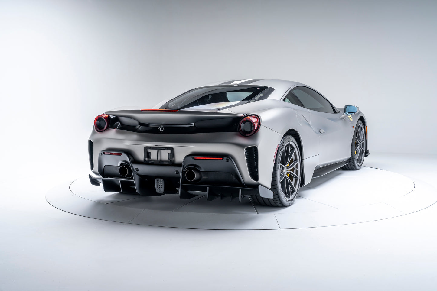 2020 488 Pista Coupe