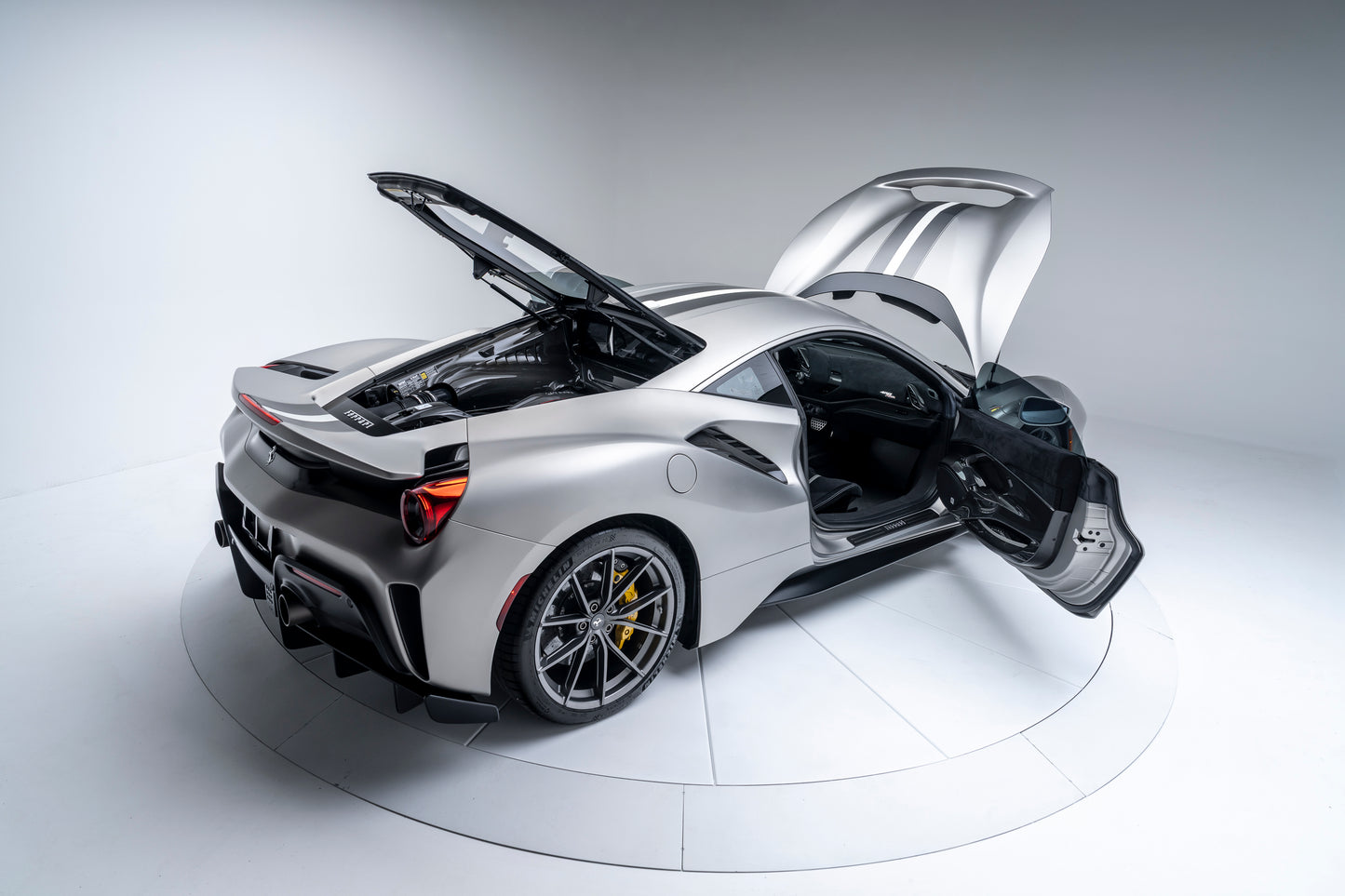 2020 488 Pista Coupe