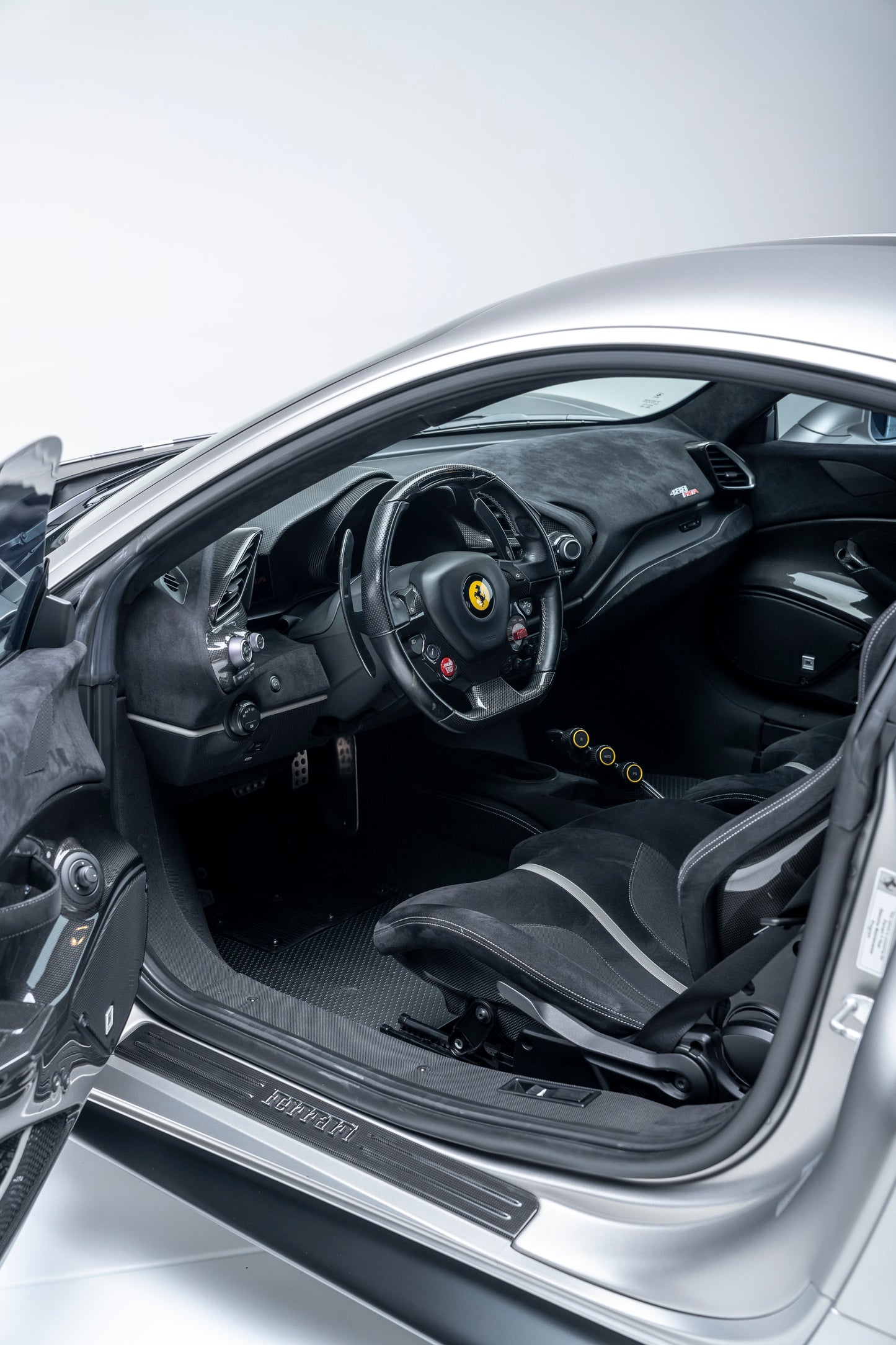 2020 488 Pista Coupe