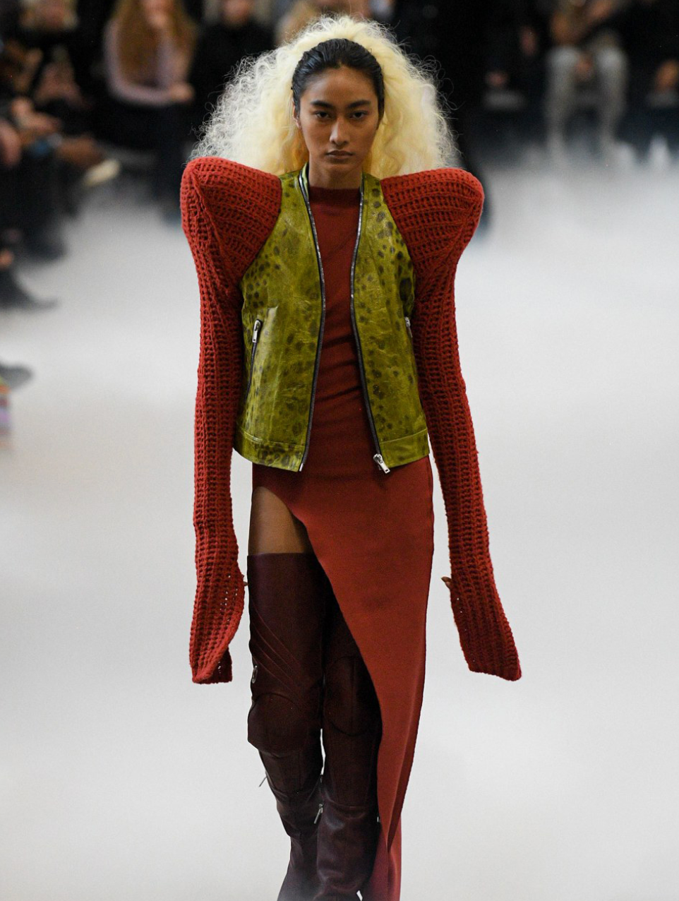 Performa FW20 Cropped Kunst Knit Sleeves Jacket