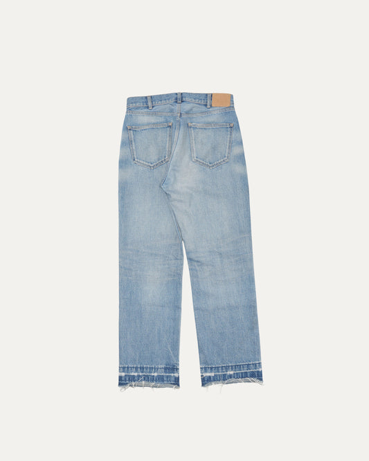 Wesley Released Hem Light Wash Jeans
