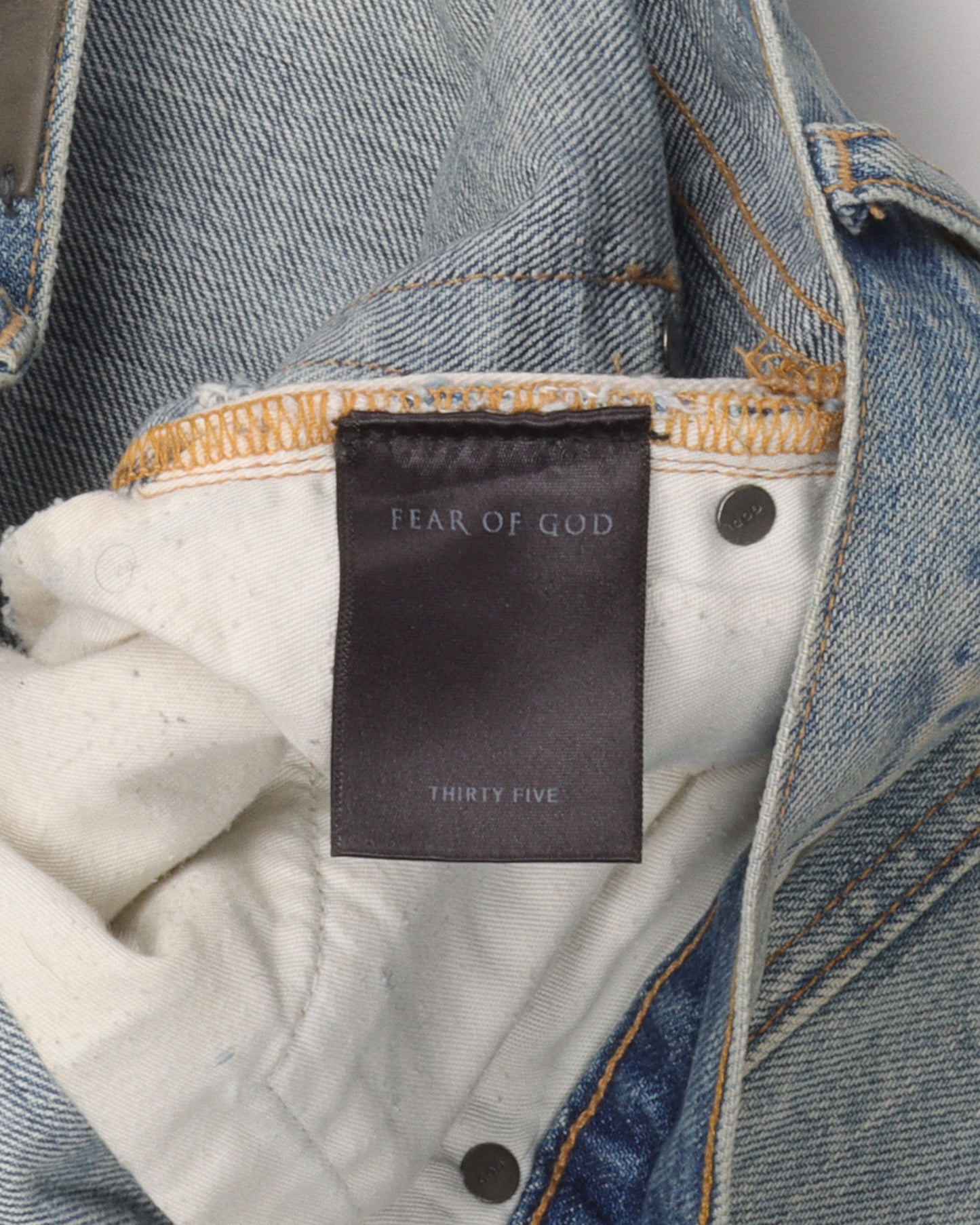Fourth Collection Distressed Jeans