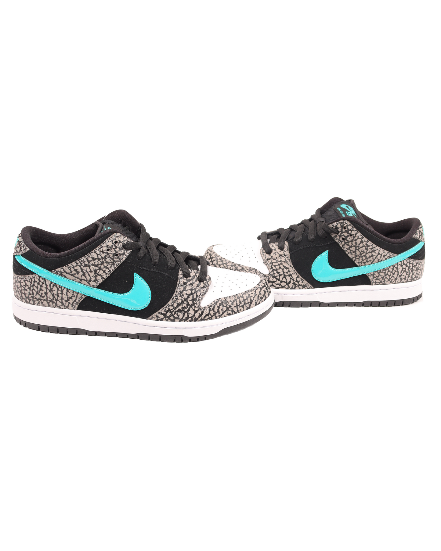 SB Dunk Low atmos Elephant