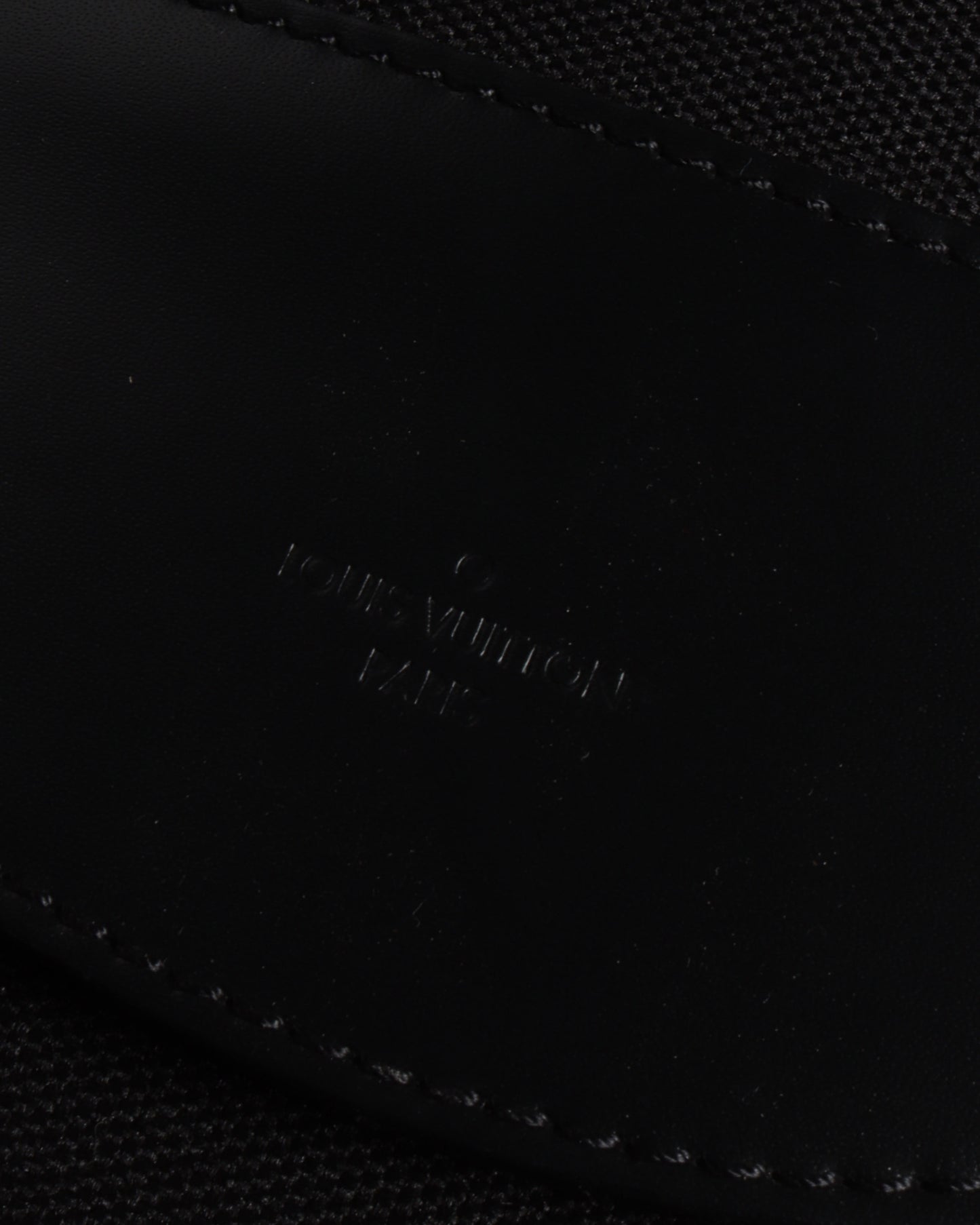 Bisten 60 Monogram Titane Trunk (2019)