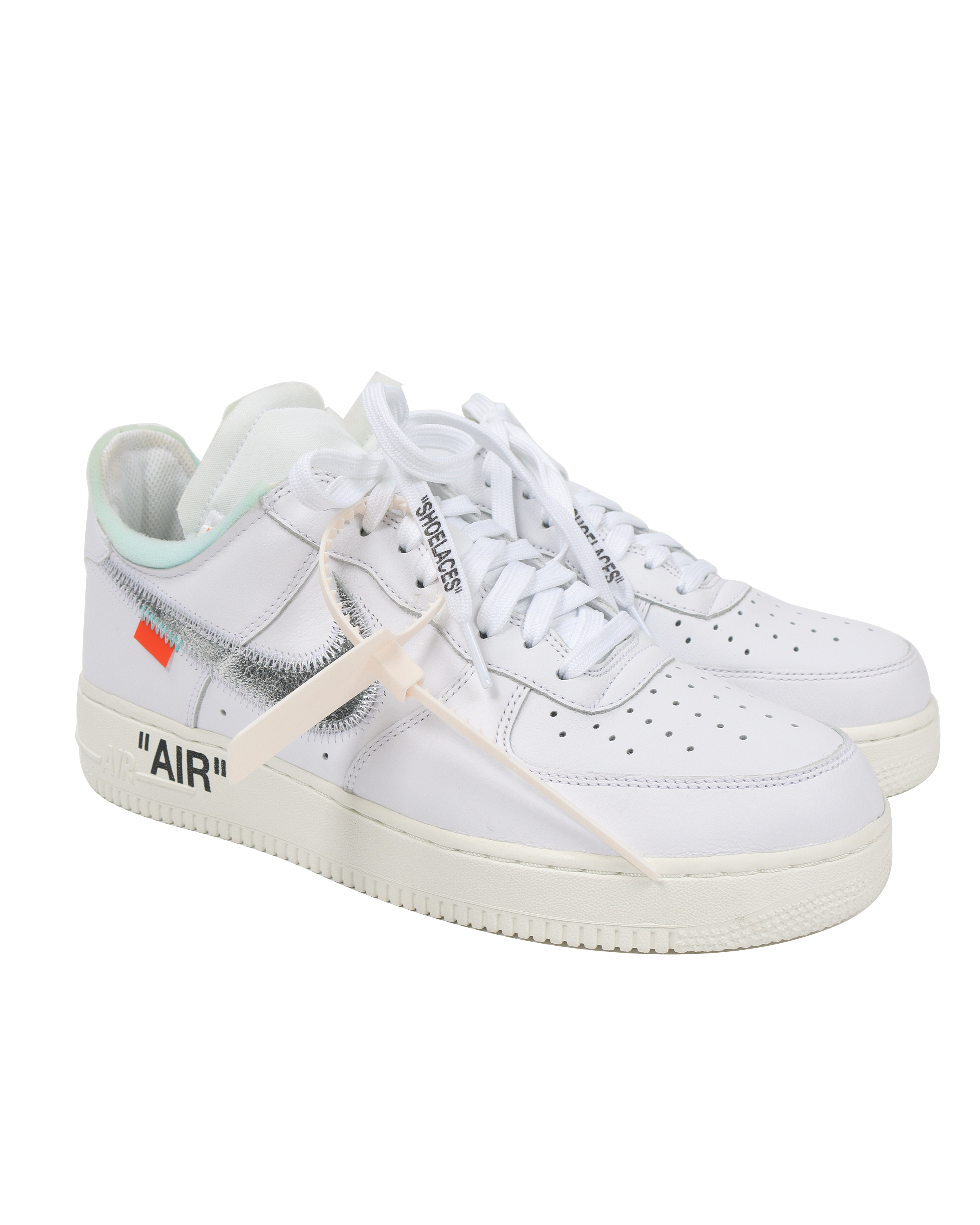 Complex con 2025 off white