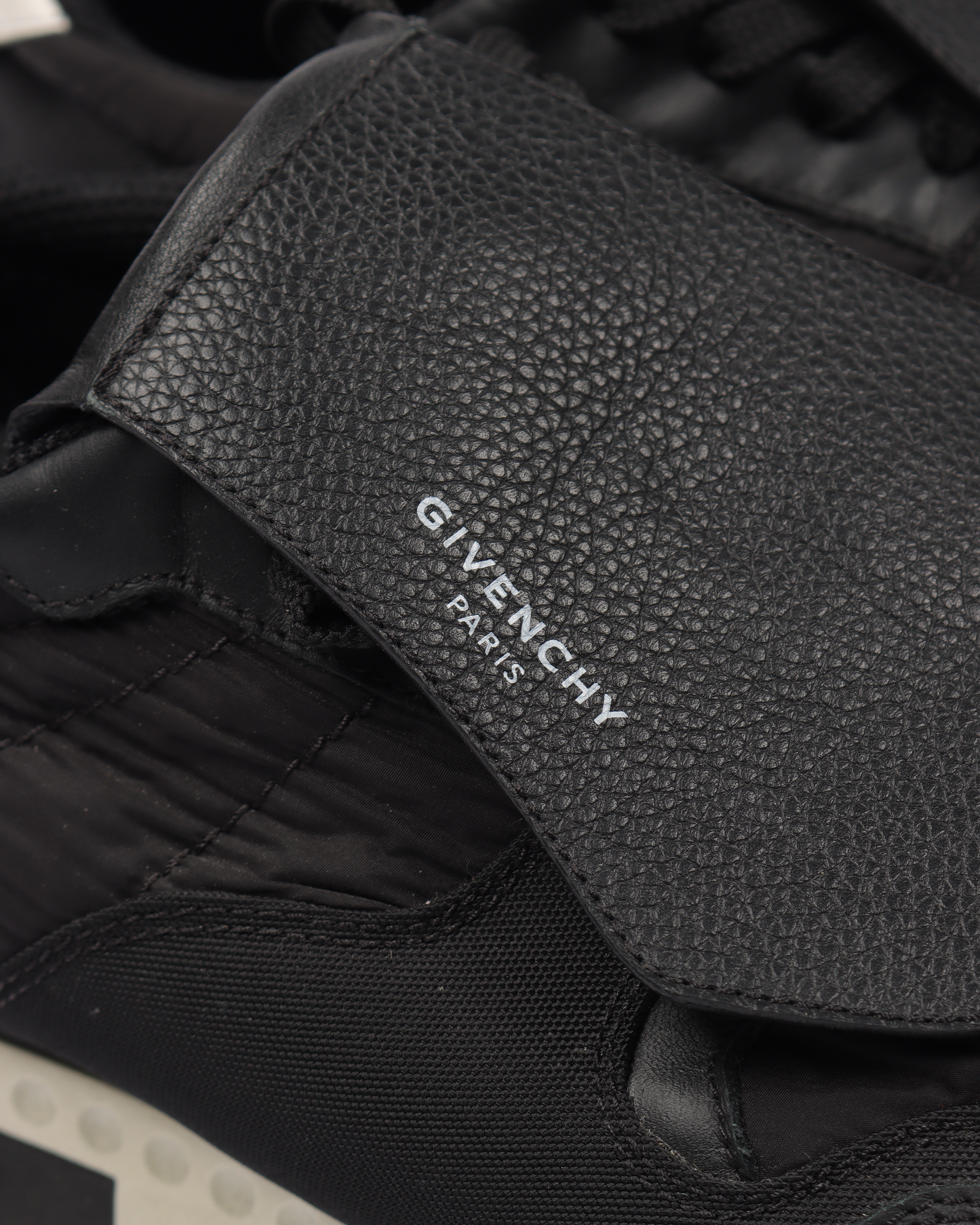 Active Runner Sneaker