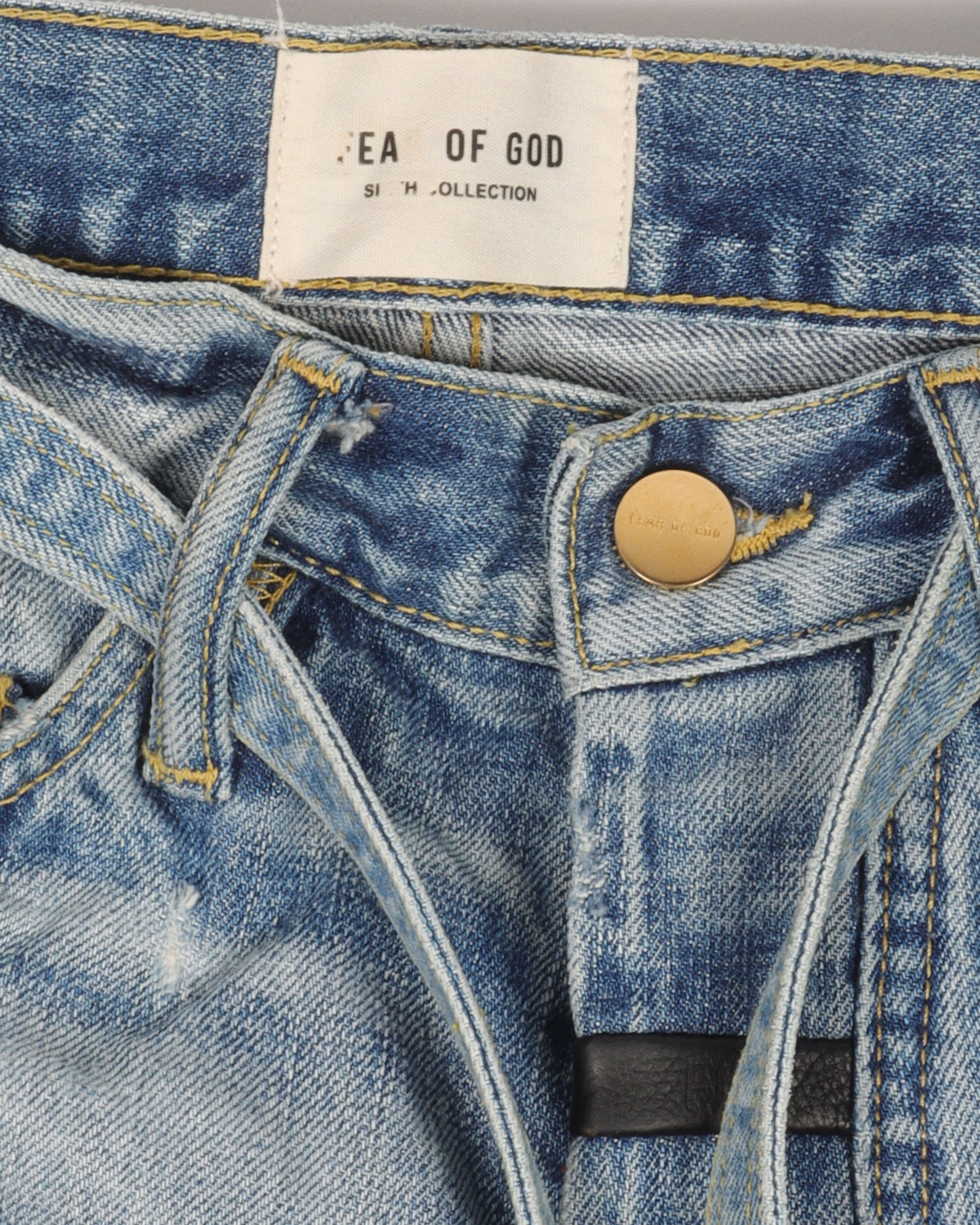 6th Collection Light Wash Jeans