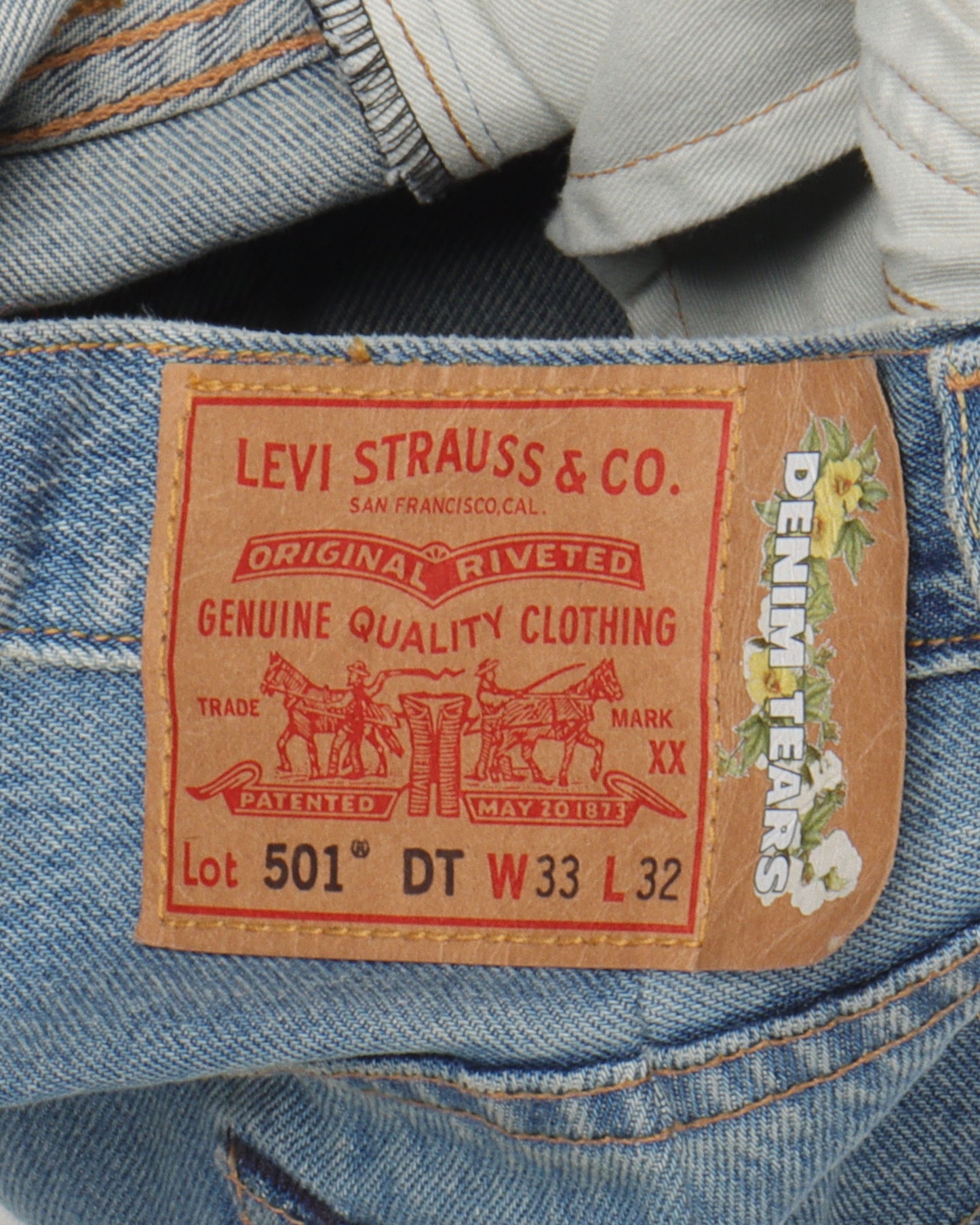 Cotton Wreath Levi Jeans