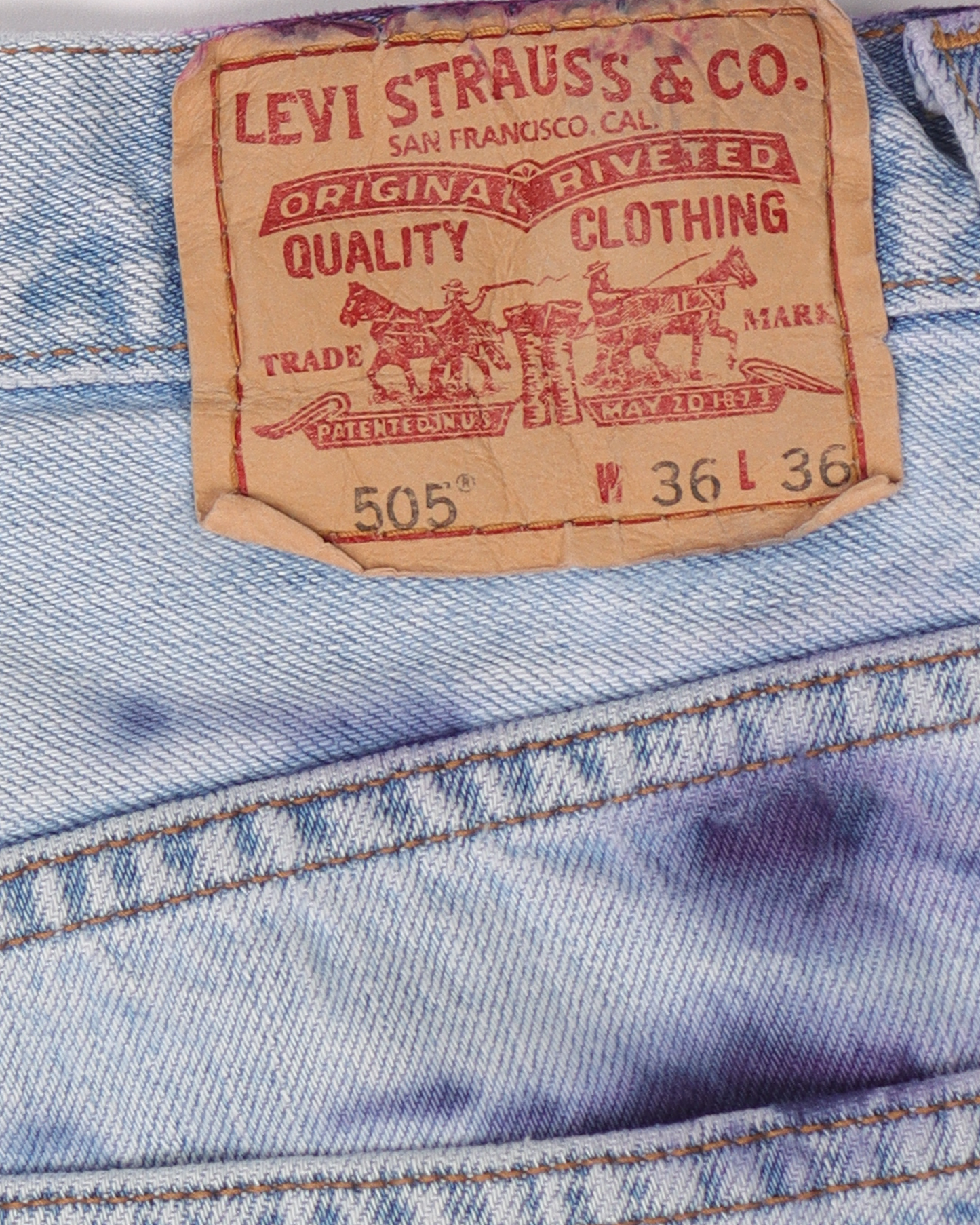 Painted Levi's (TO DYE FOR)