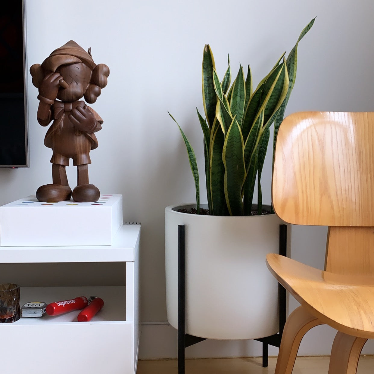 Pinocchio Wood (by Karimoku)