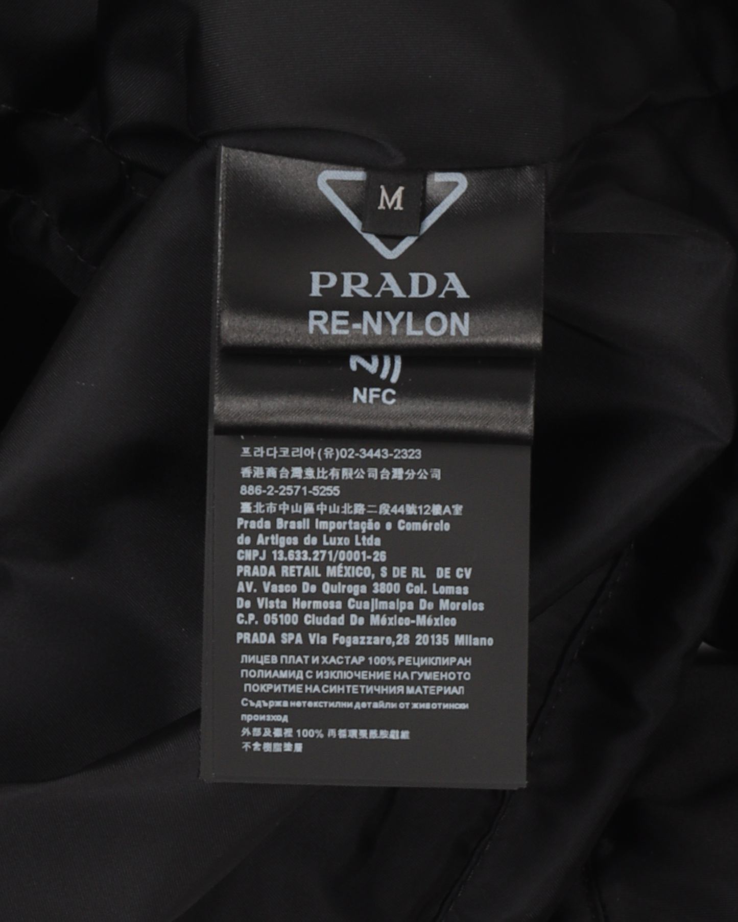 Front Pockets Nylon Jacket